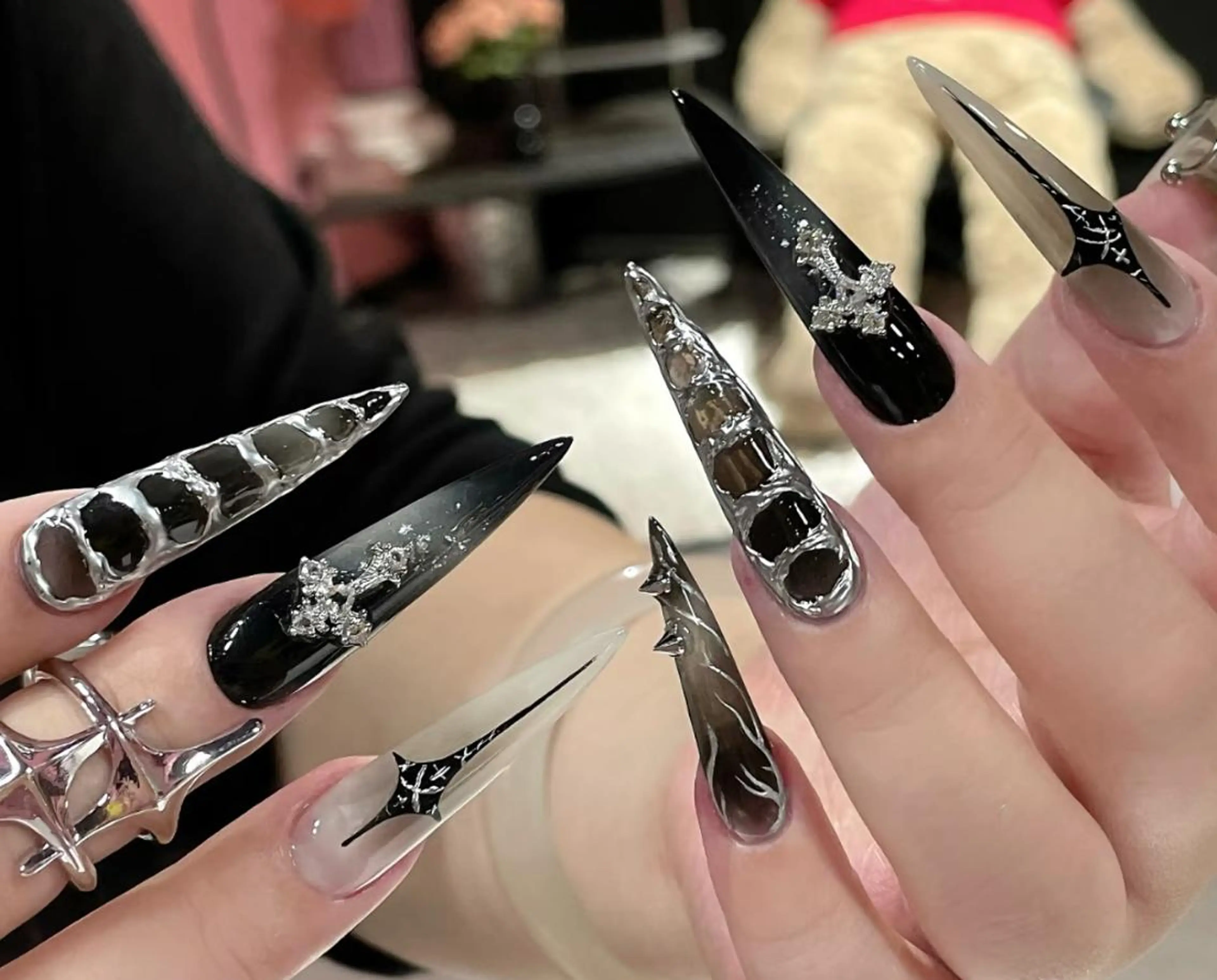 ネイル ハンドネイル エリ🫧 nail池袋東口のネイルデザイン
