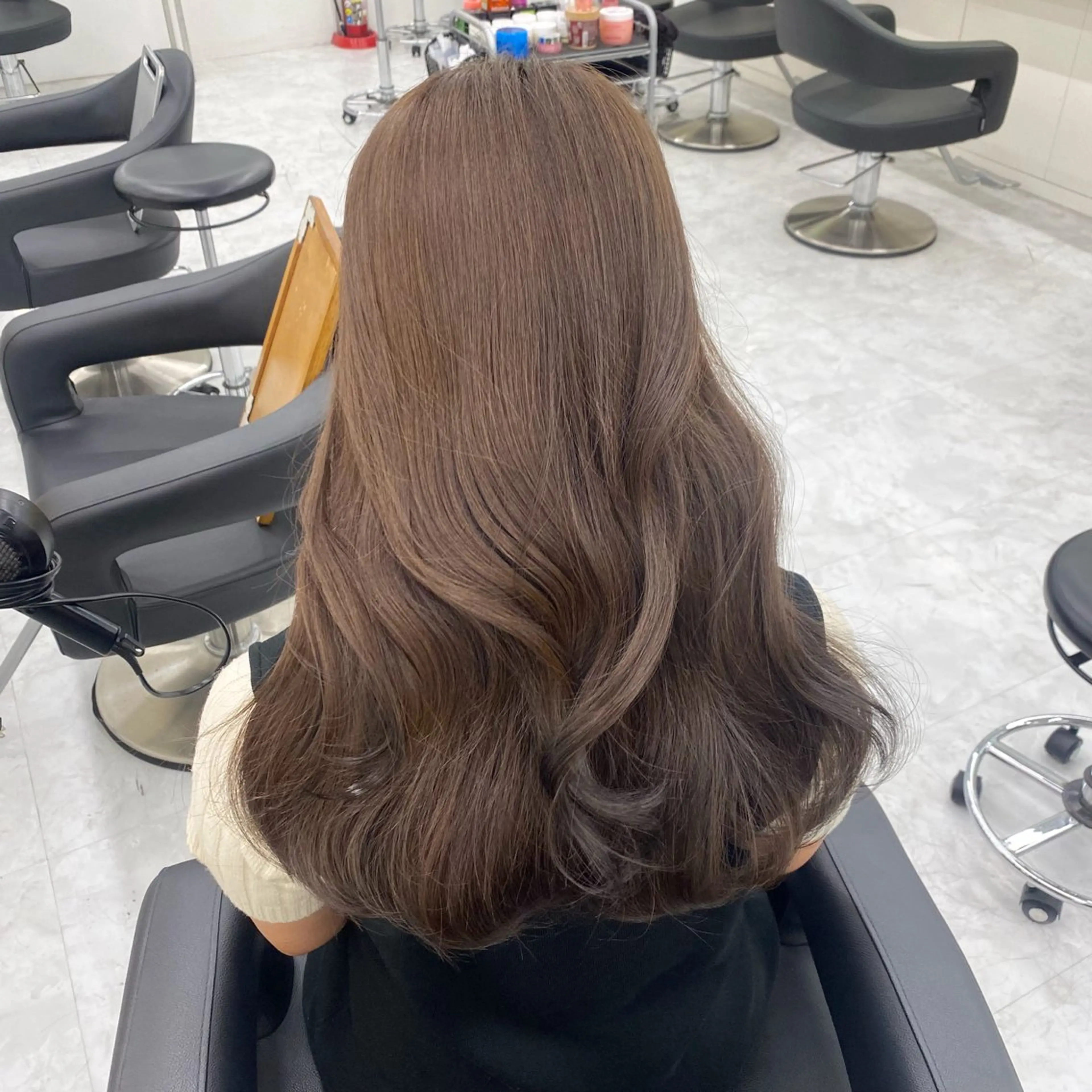 ミディアム カラー パーマ ヘアアレンジ メンズ キッズ メンズブリーチ ブリーチ ブラウンカラー ココアブラウン ブリーチなしカラー ヘアカラー 💖横浜ブリーチなし 💖MIHOのヘアスタイル