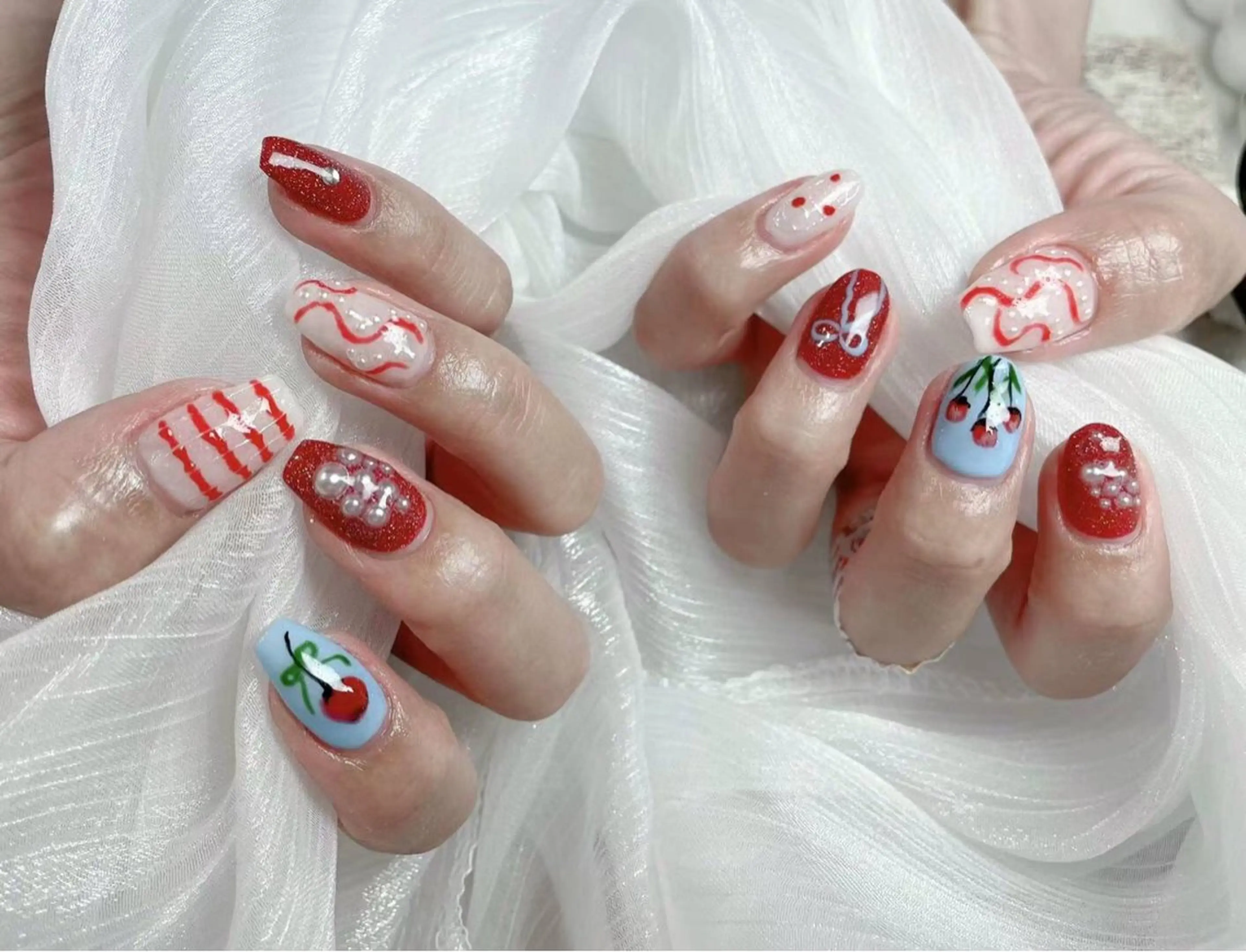 ネイル アートネイル フラワーネイル フットネイル ジェルネイル マグネットネイル Babarla　Nail　Salon所属・babarla Nailのネイルデザイン