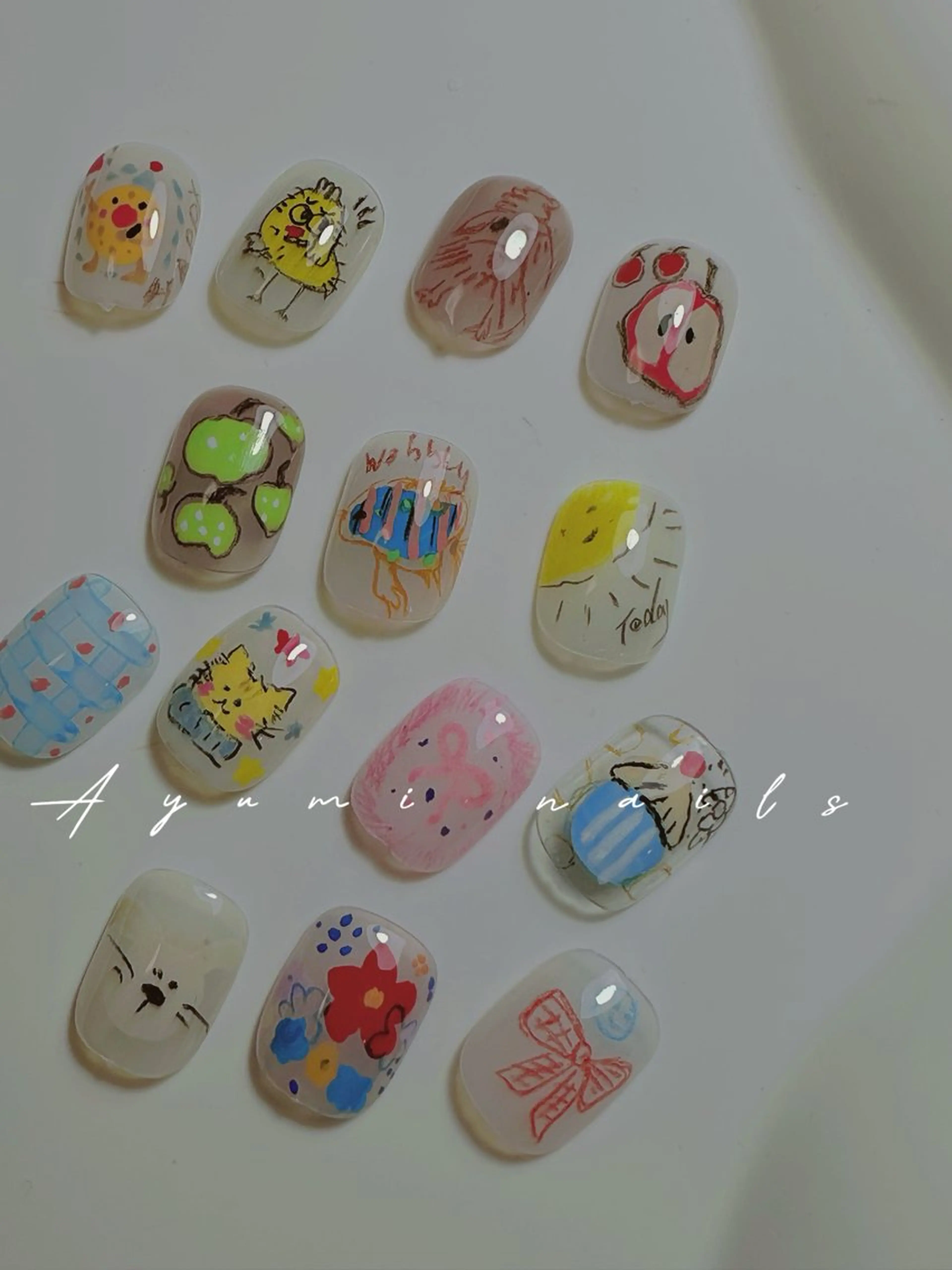 ネイル ニュアンスネイル YUMI ニュアンスnailsのネイルデザイン