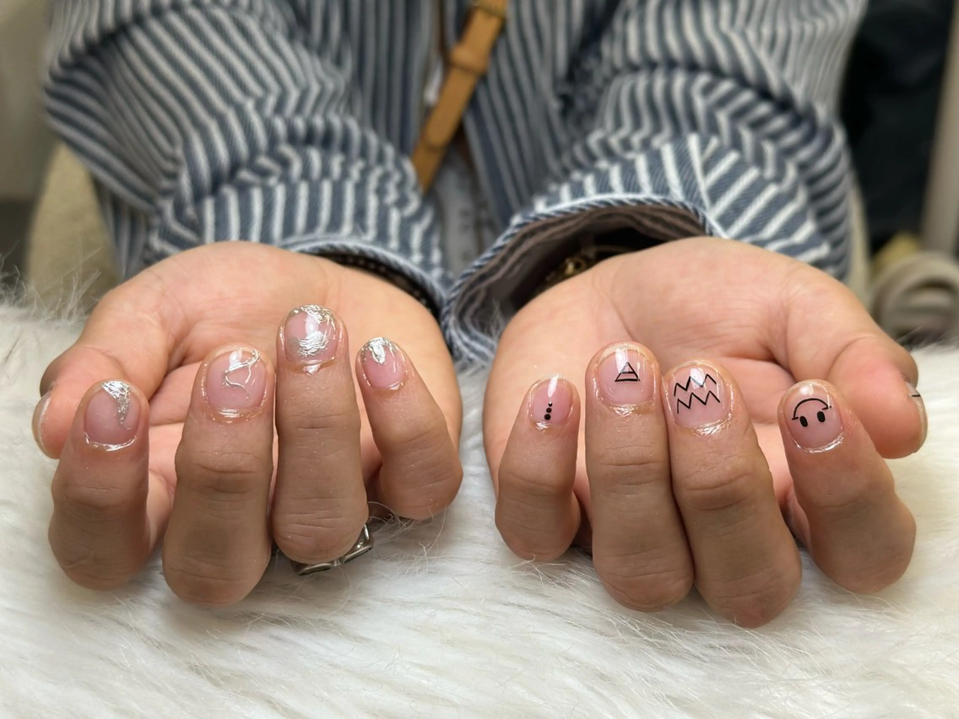 ネイル アートネイル 成人式 ジェルネイル ニュアンスネイル 夏ネイル ハンドネイル Nienail_ Luxeのネイルデザイン