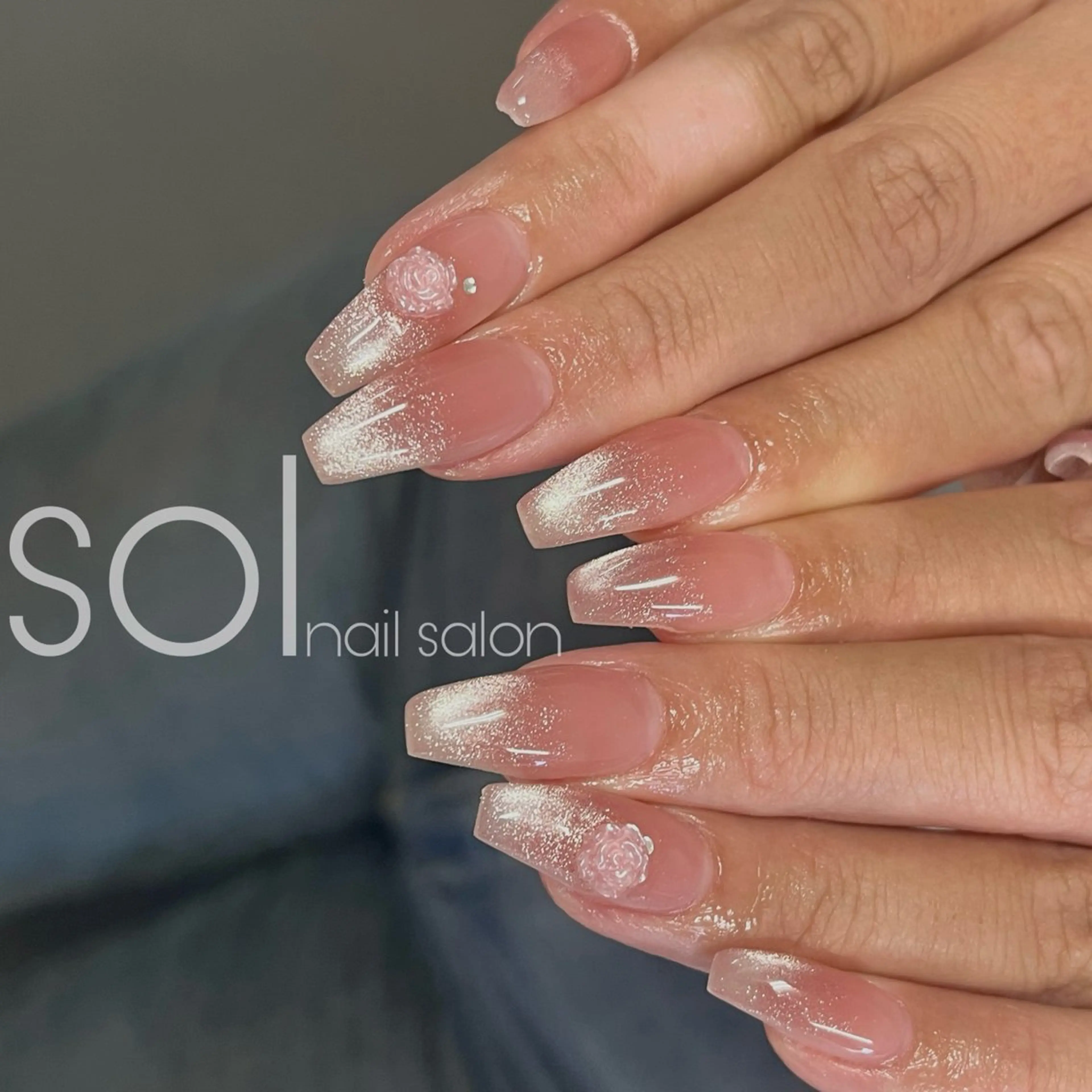ネイル ハンドネイル sol manakaのネイルデザイン