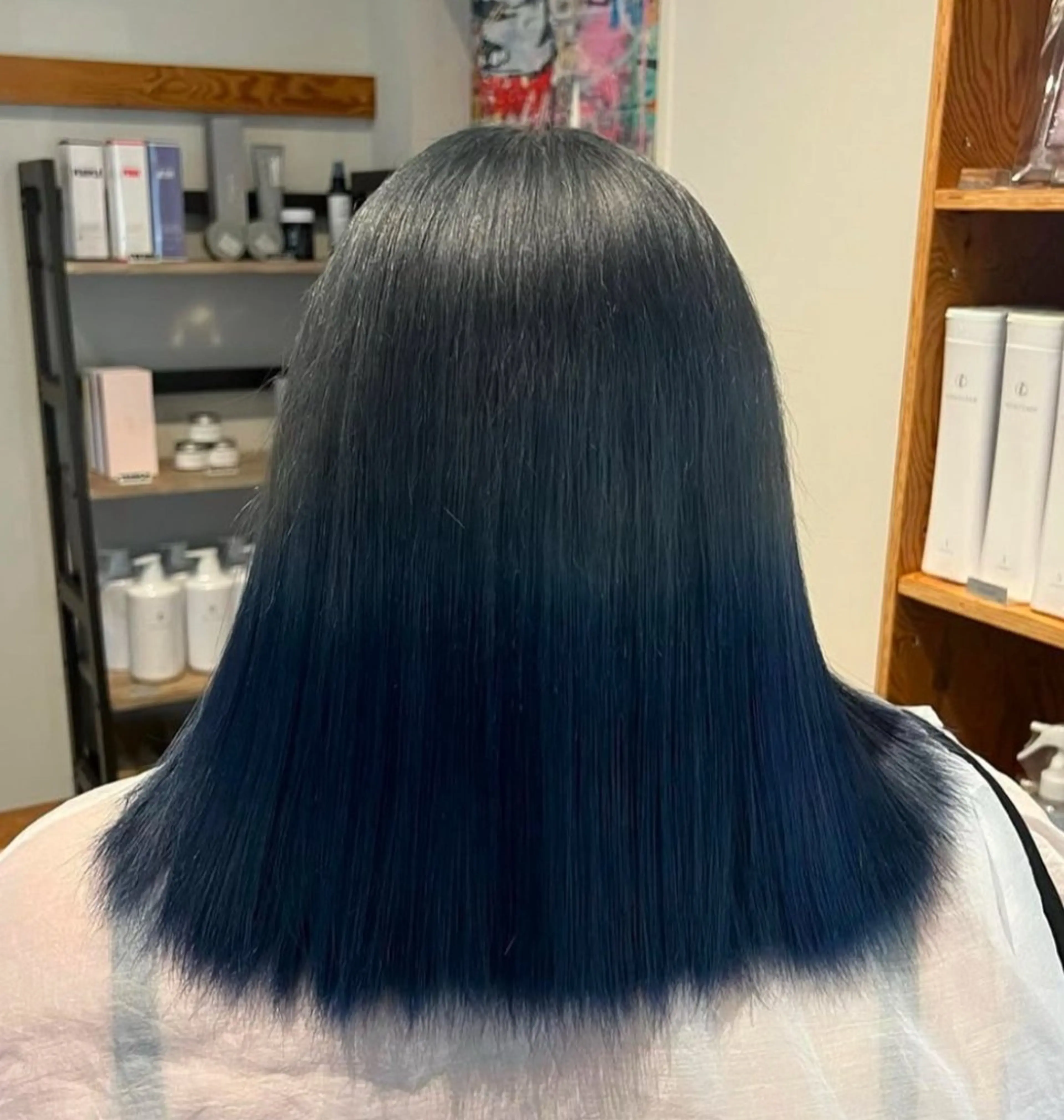 セミロング カラー ブリーチ ブルーカラー ネイビーカラー シルバー トリートメント ヘアカラー 海琉/ハイトーン/ 透明感カラー💛のヘアスタイル