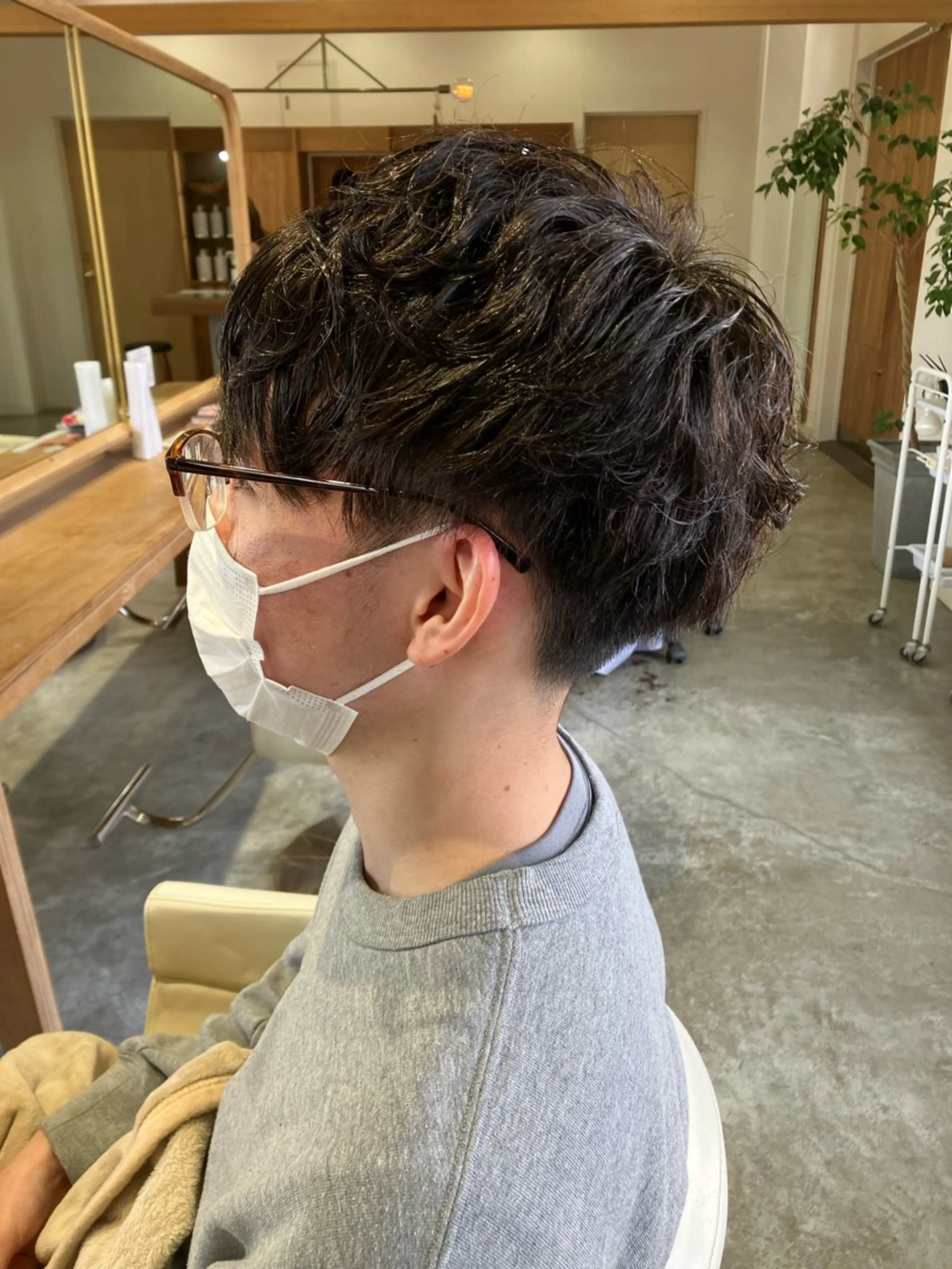 ショート パーマ メンズ メンズパーマ ニュアンスパーマ カット パーマ 佐藤 悠生 メンズパーマ.カットのヘアスタイル