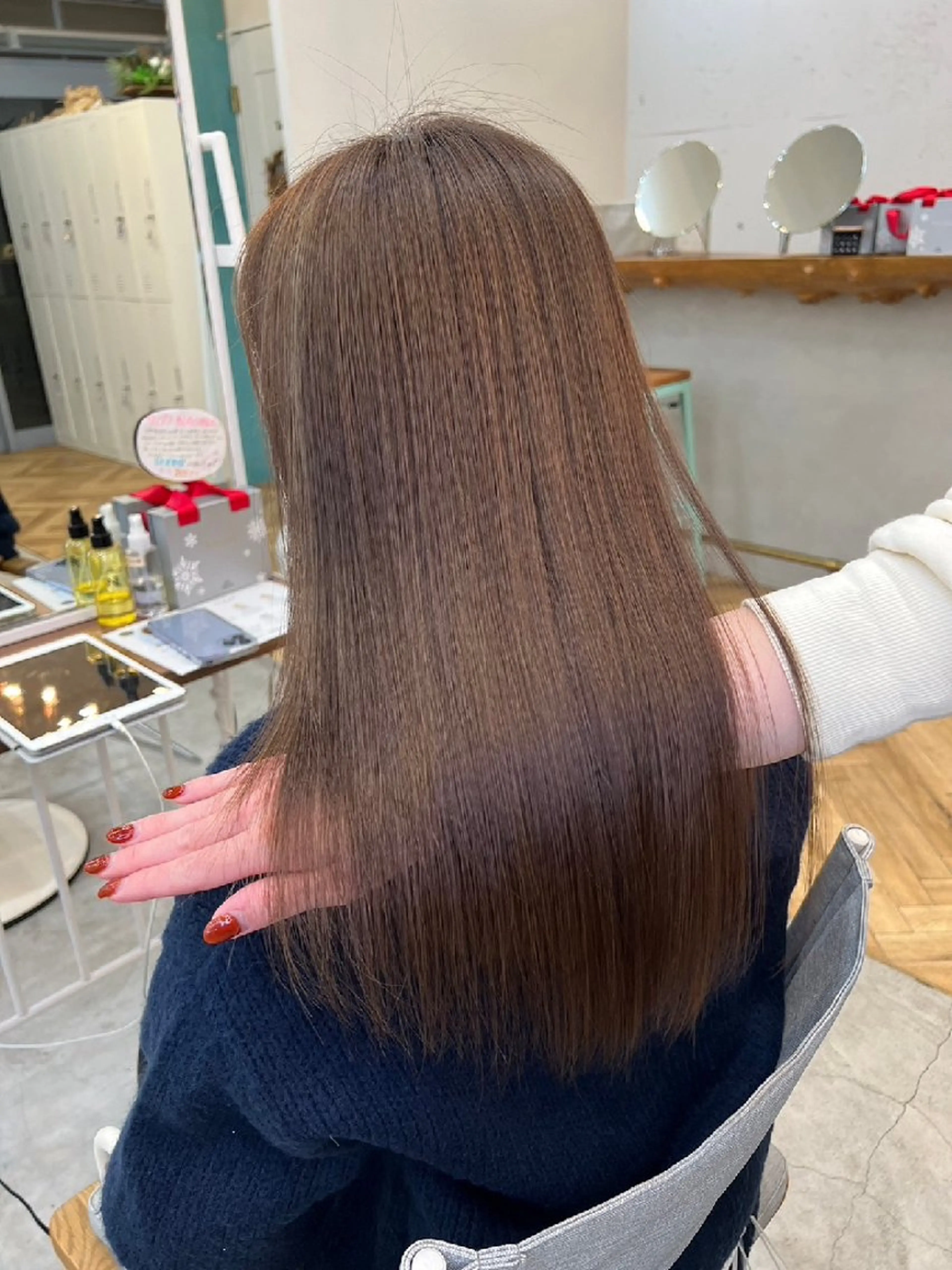 ロング カラー CONTI　ROMMY.所属・フカマチケイコ/本厚 木/ミディアム/艶髪のヘアスタイル