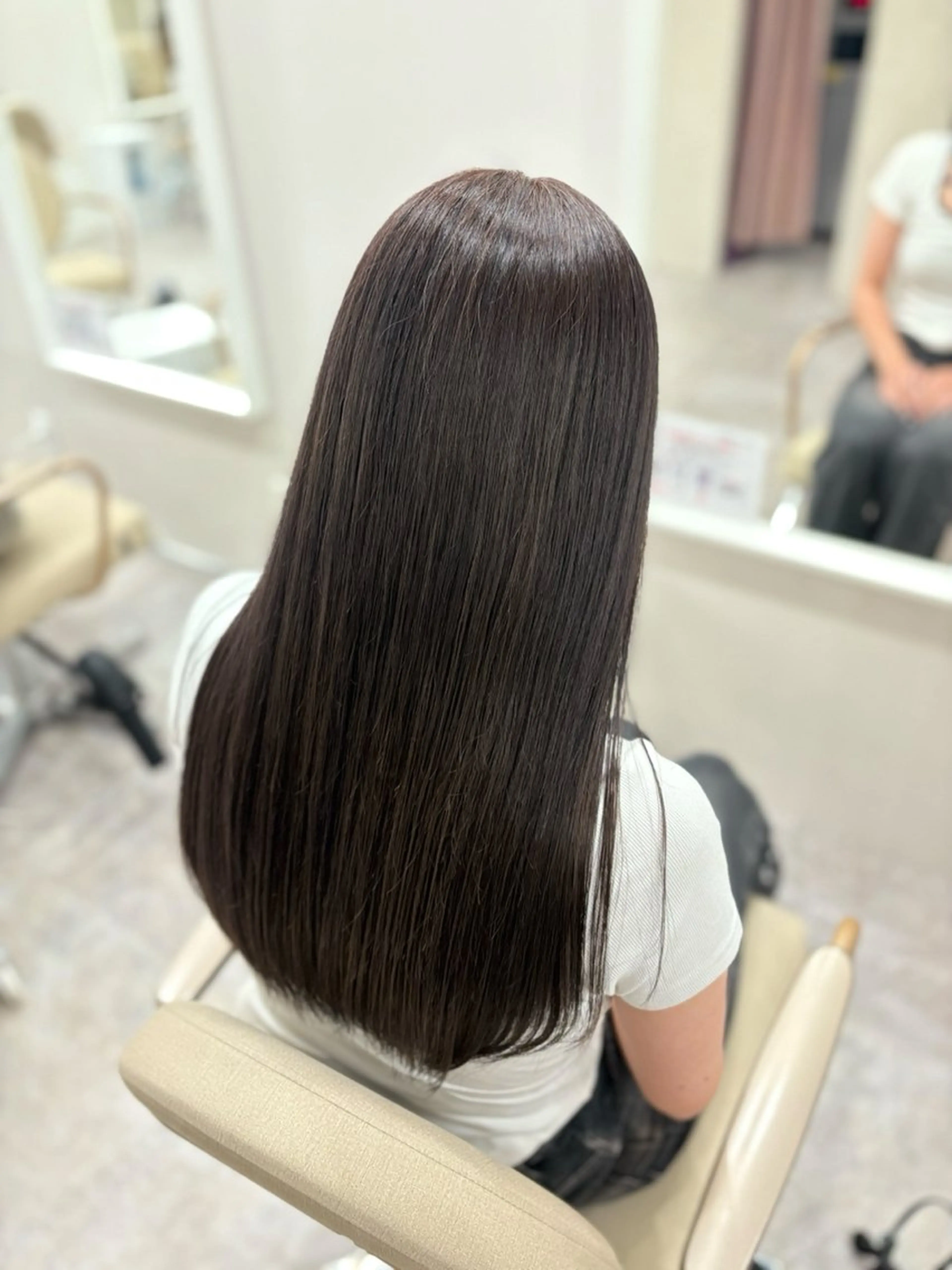 【モデル限定】艶髪カラー+トリートメントの写真