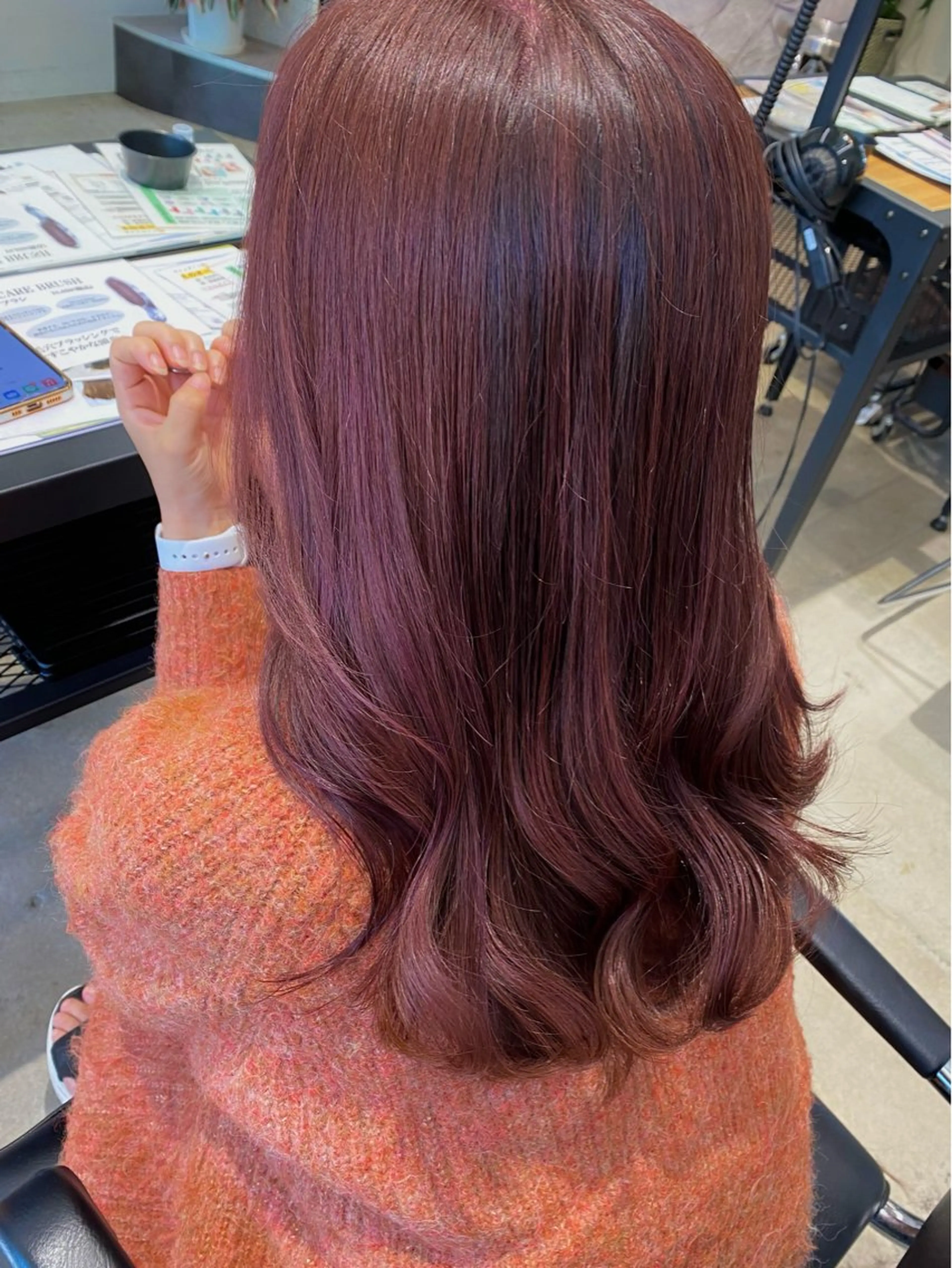 ロング 野原 ひかるのヘアスタイル