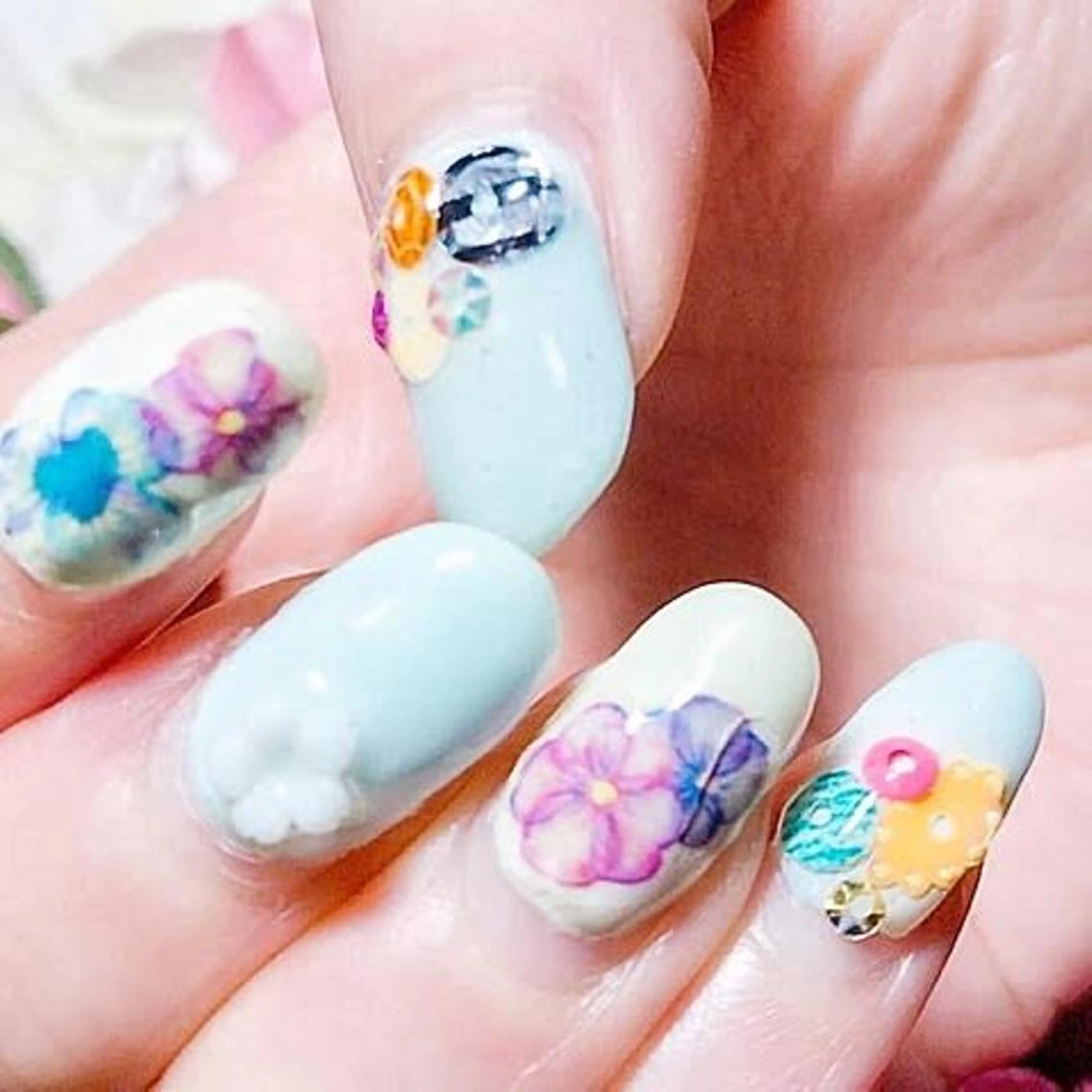 ネイル アップネイル 芦田のネイルデザイン