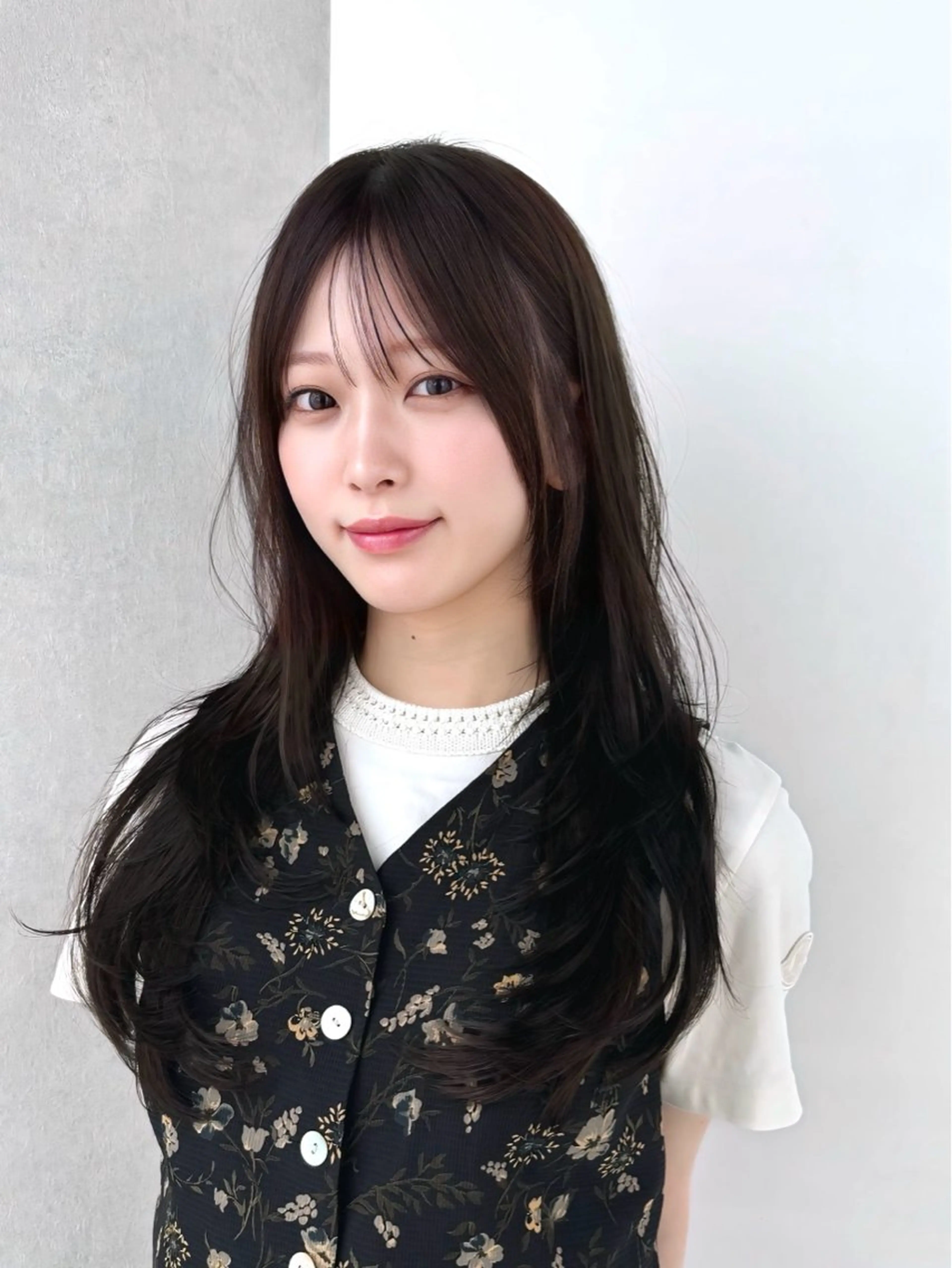 ロング けんけん cachecacheのヘアスタイル