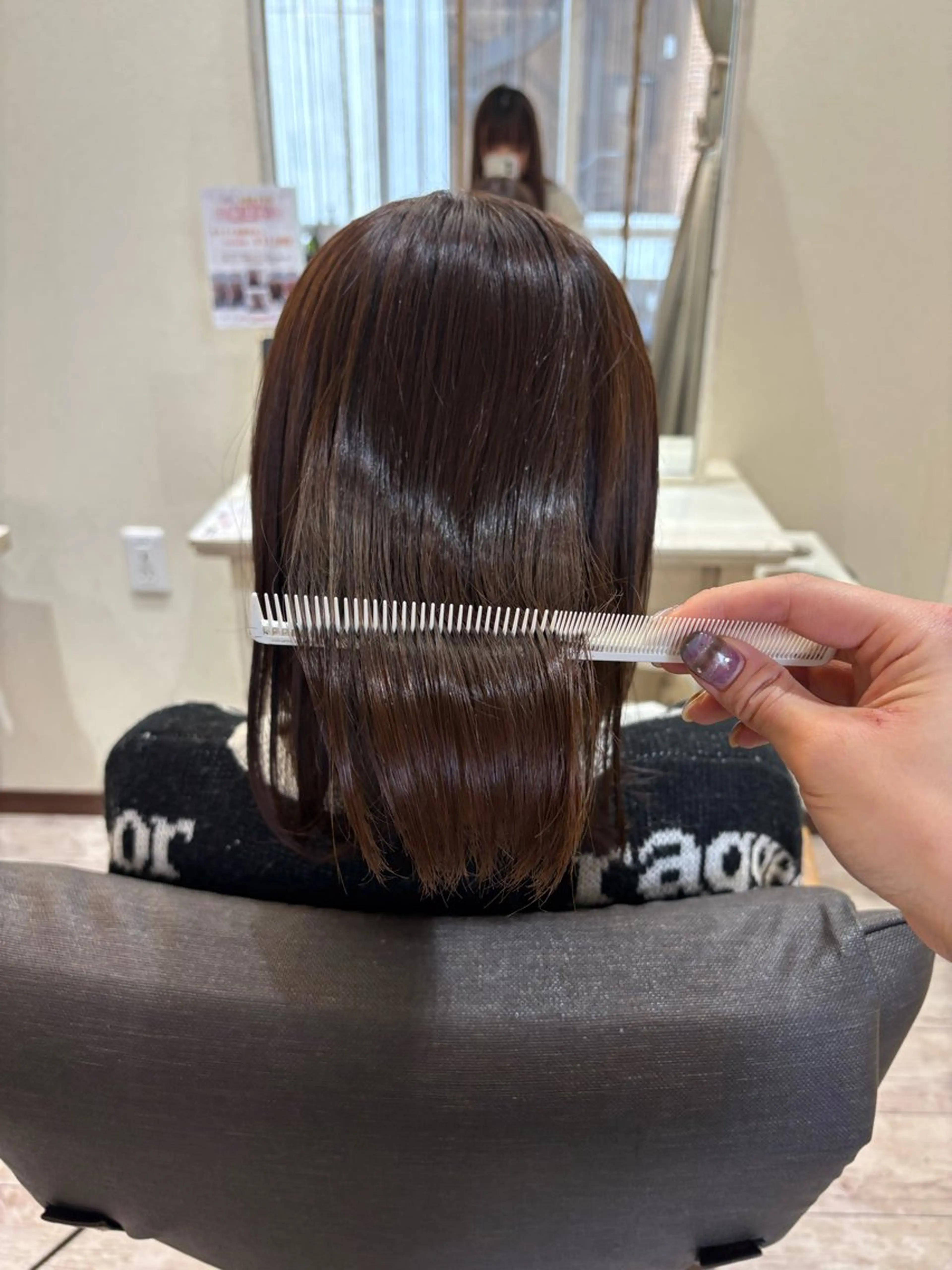 ミディアム カラー 透明感カラー ヘアカラー トリートメント 艶カラー/縮毛矯正/ レイヤー/栄/あやかのヘアスタイル