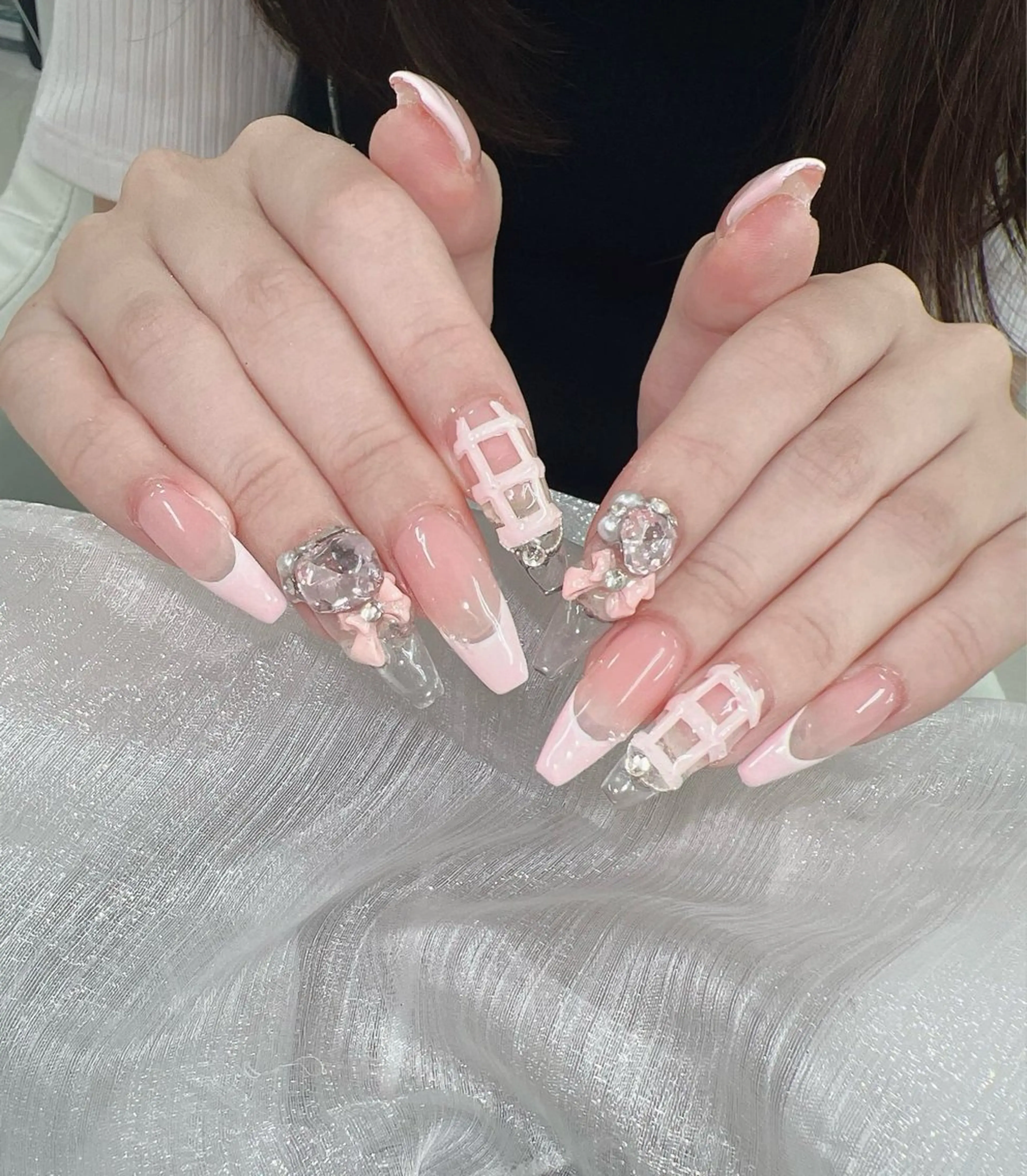 ネイル 長さ出し グラデーション キラキラネイル マグネットネイル ミラーネイル Lee Nails チップ長さだし専門店のネイルデザイン
