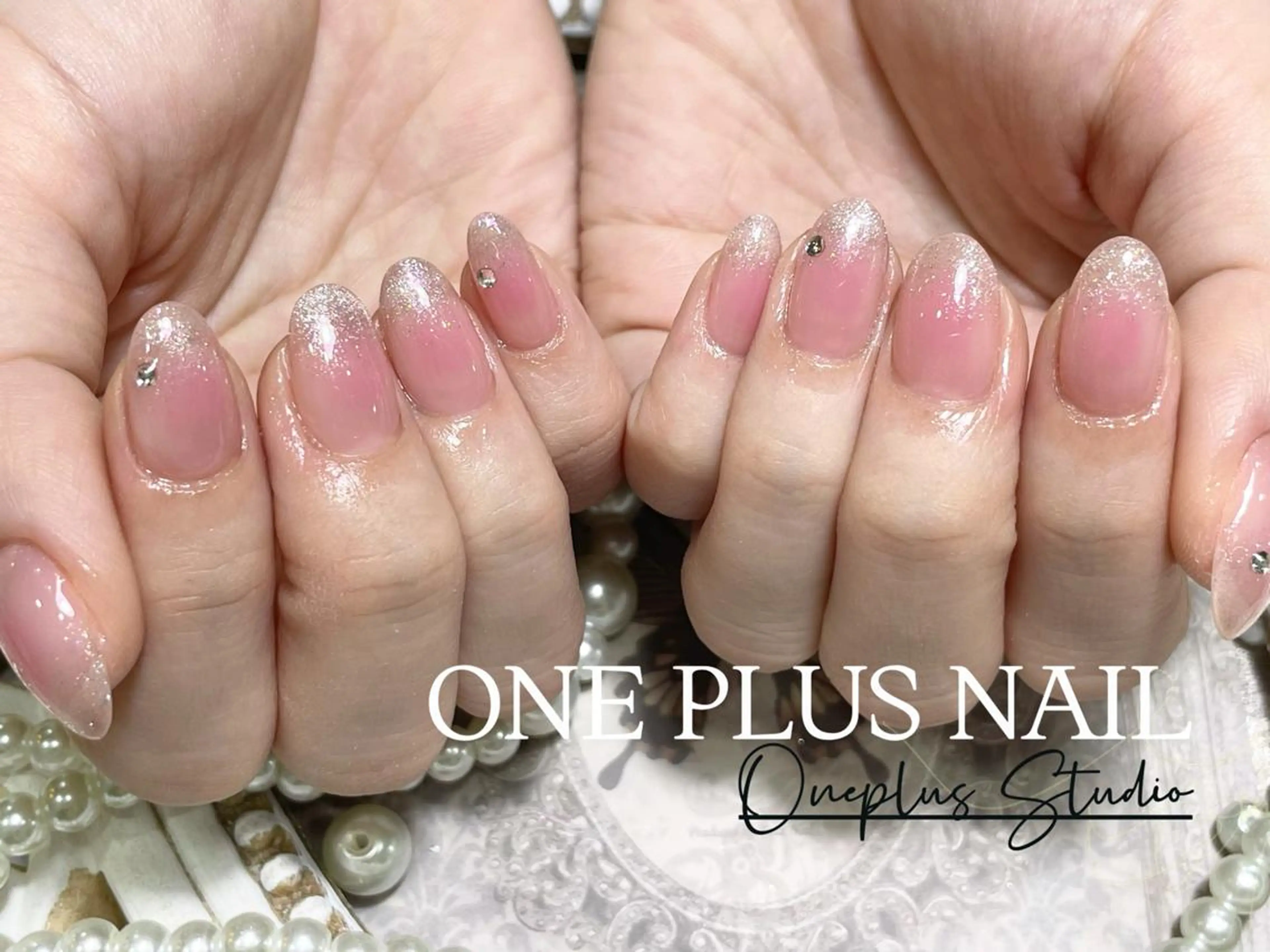 ネイル アートネイル オーロラネイル ガーリー キラキラネイル 韓国ネイル haruka 🧸のネイルデザイン