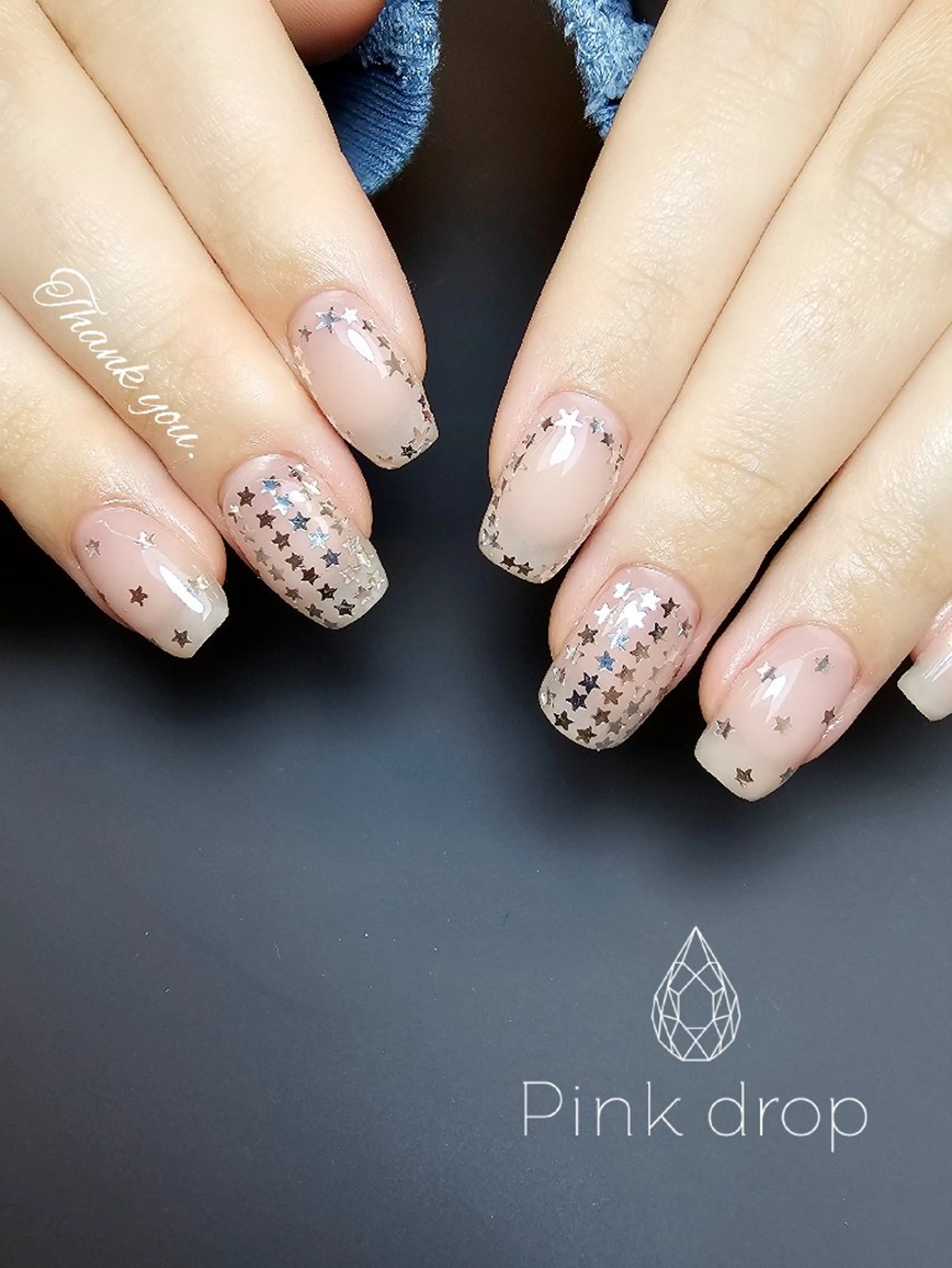 ネイル ホログラムネイル pinkdrop _sanaeのネイルデザイン