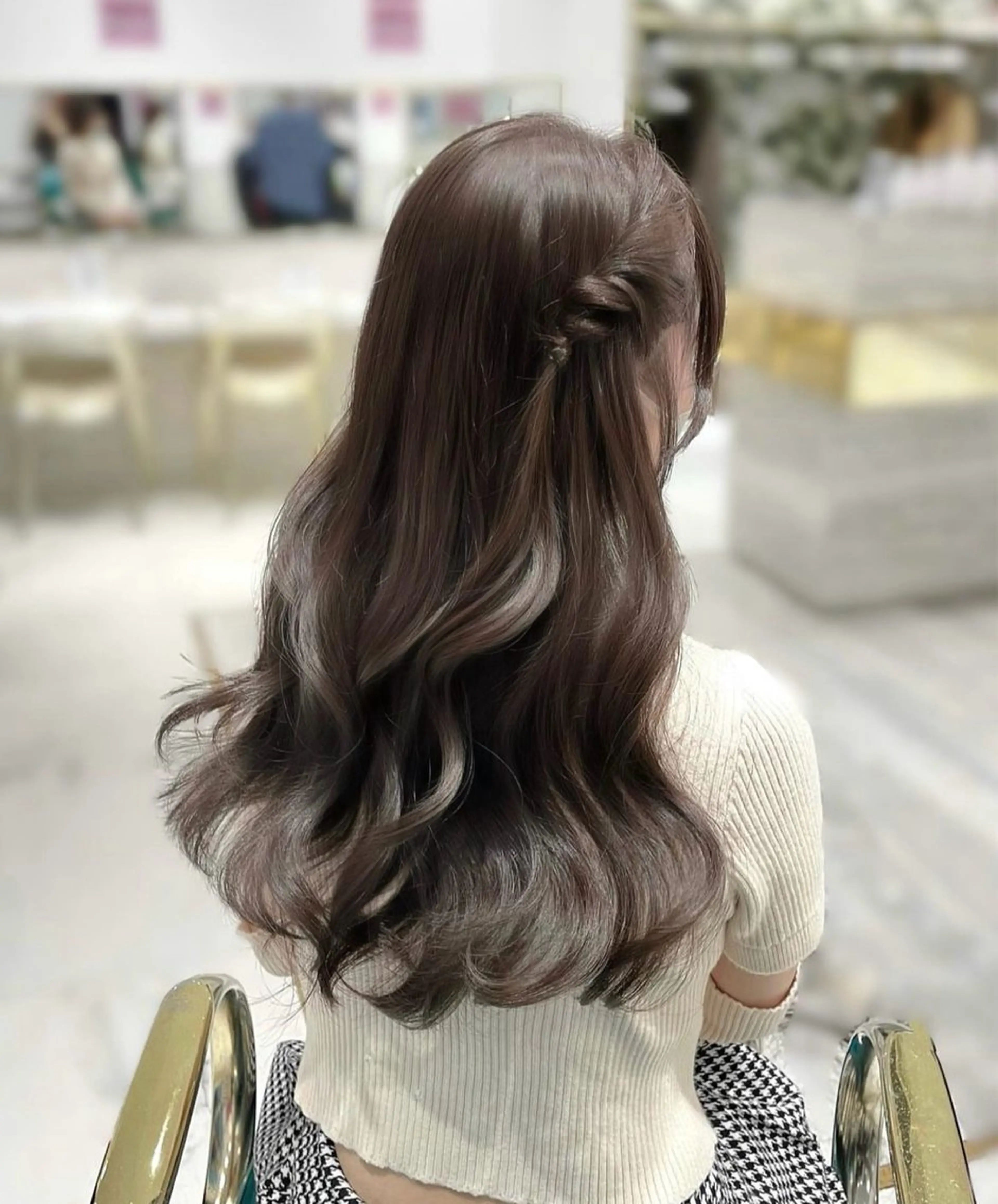 ヘアアレンジ 透明感/レイヤー🎀 春カラー/エリコ🌈のヘアスタイル