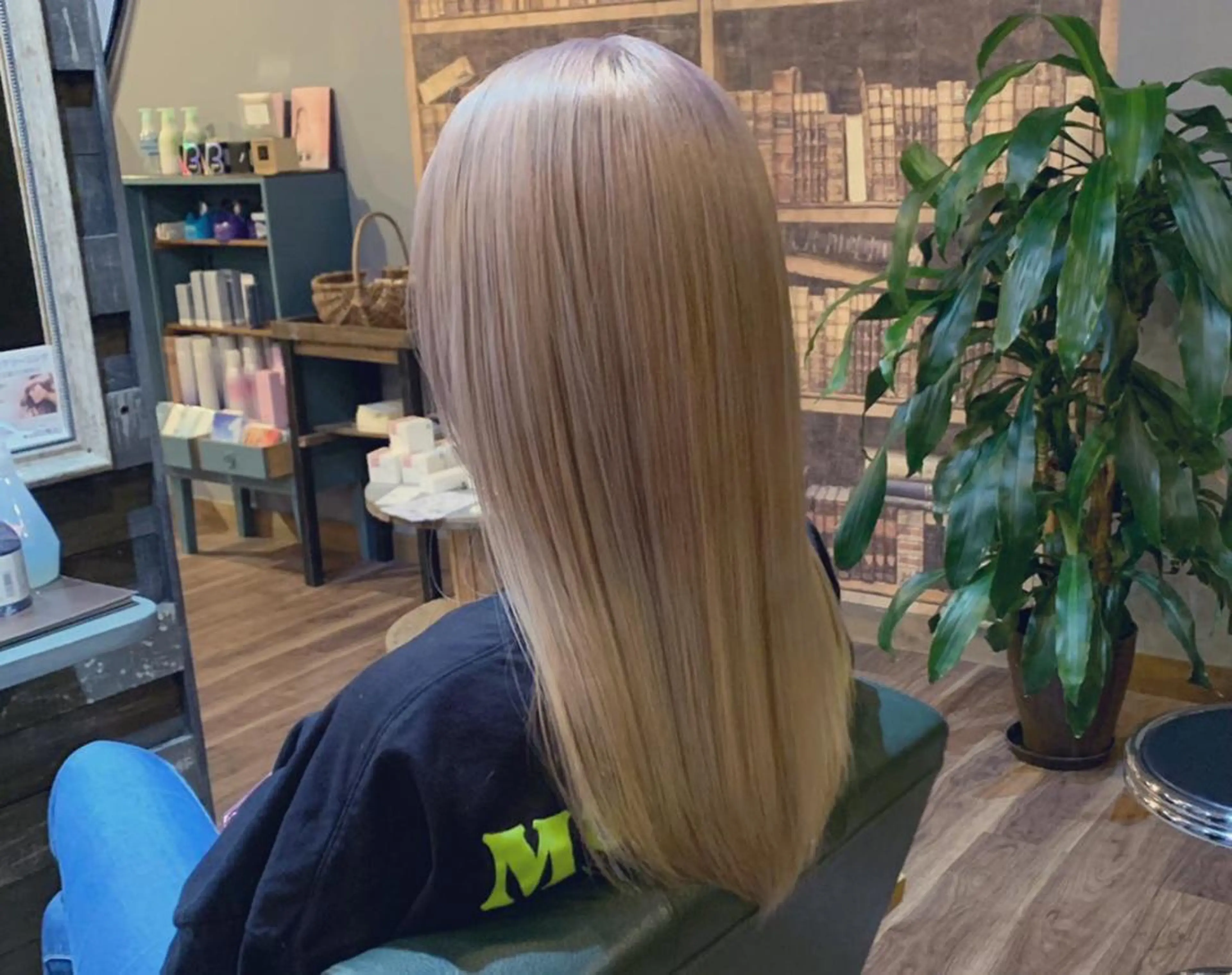 ロング カラー トリートメント 河村 健太のヘアスタイル