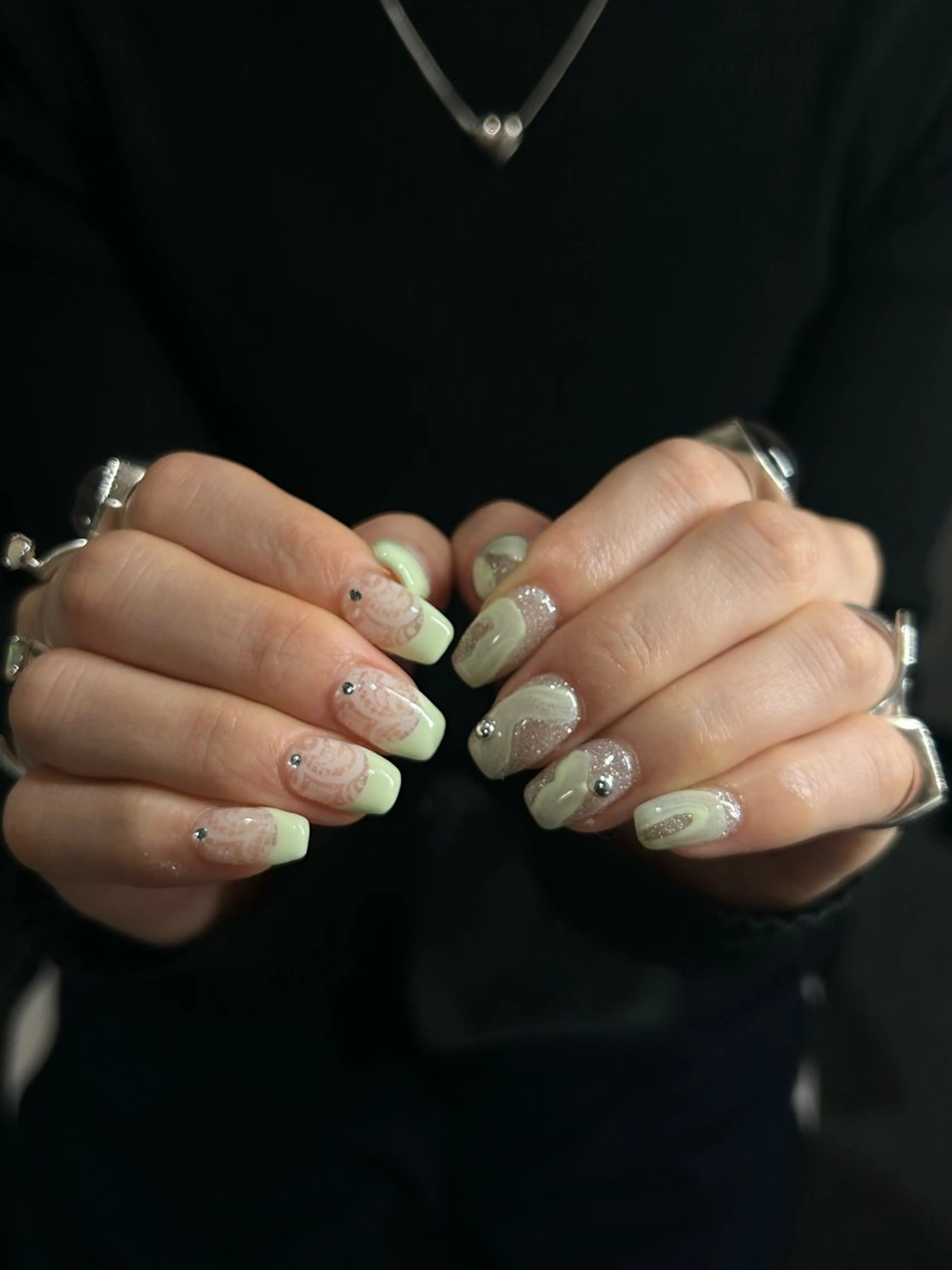 ネイル フレンチネイル レース 春ネイル sakae yurinaのネイルデザイン