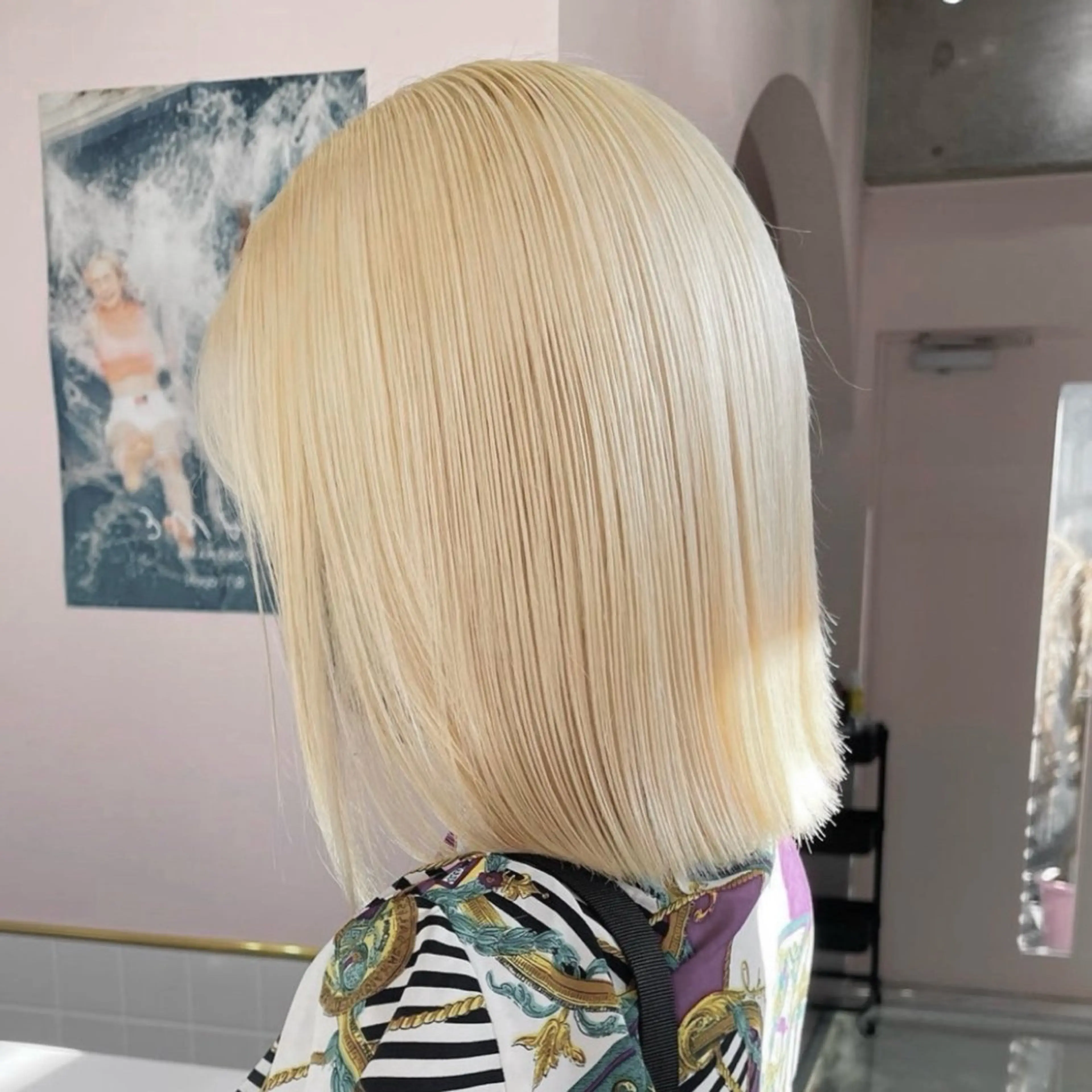 ミディアム カラー ヘアカラー ハイトーン/ウルフ /エクステ/ましろのヘアスタイル