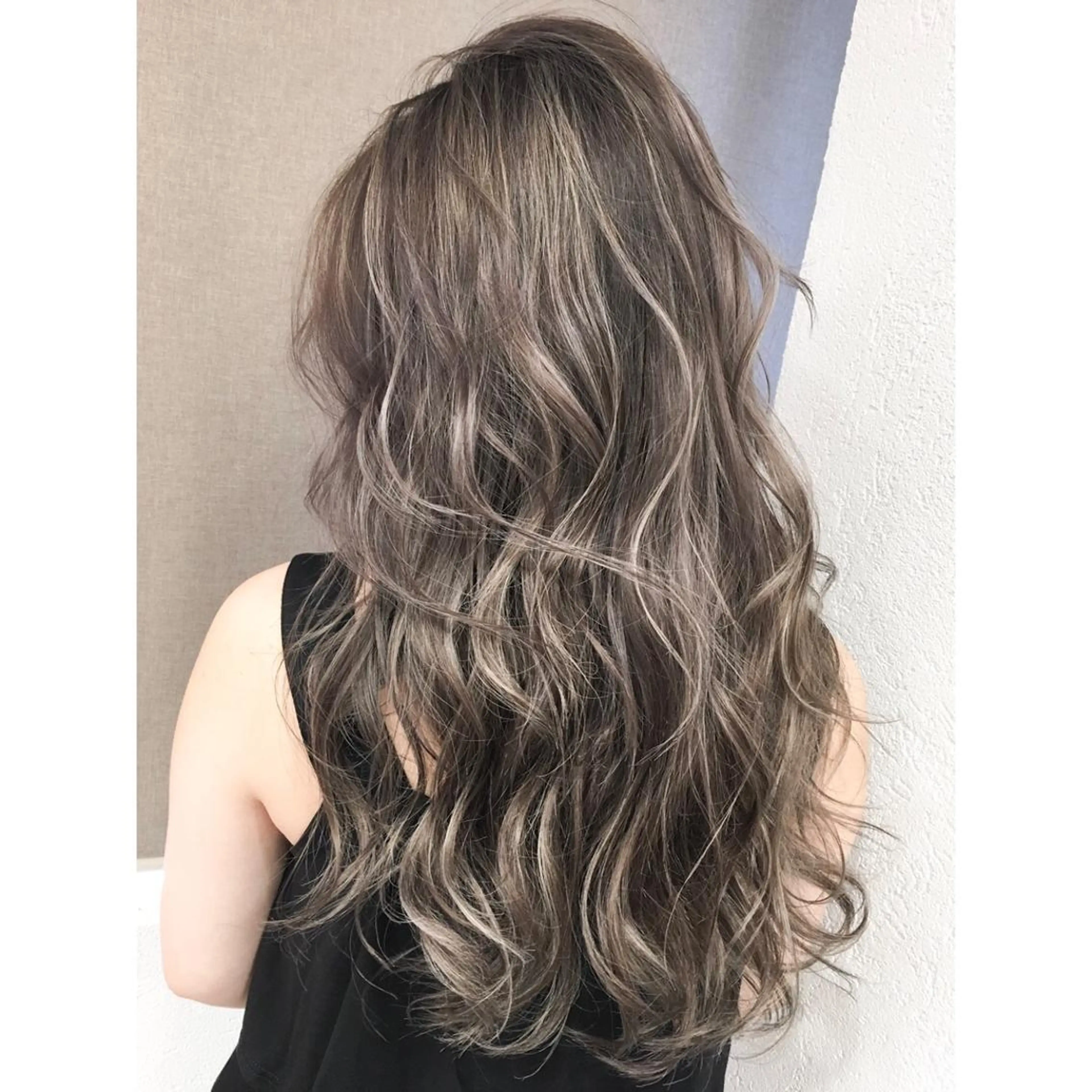 ロング カラー ネイル マツエク・マツパ ヘアカラー トリートメント 井上 一平のヘアスタイル