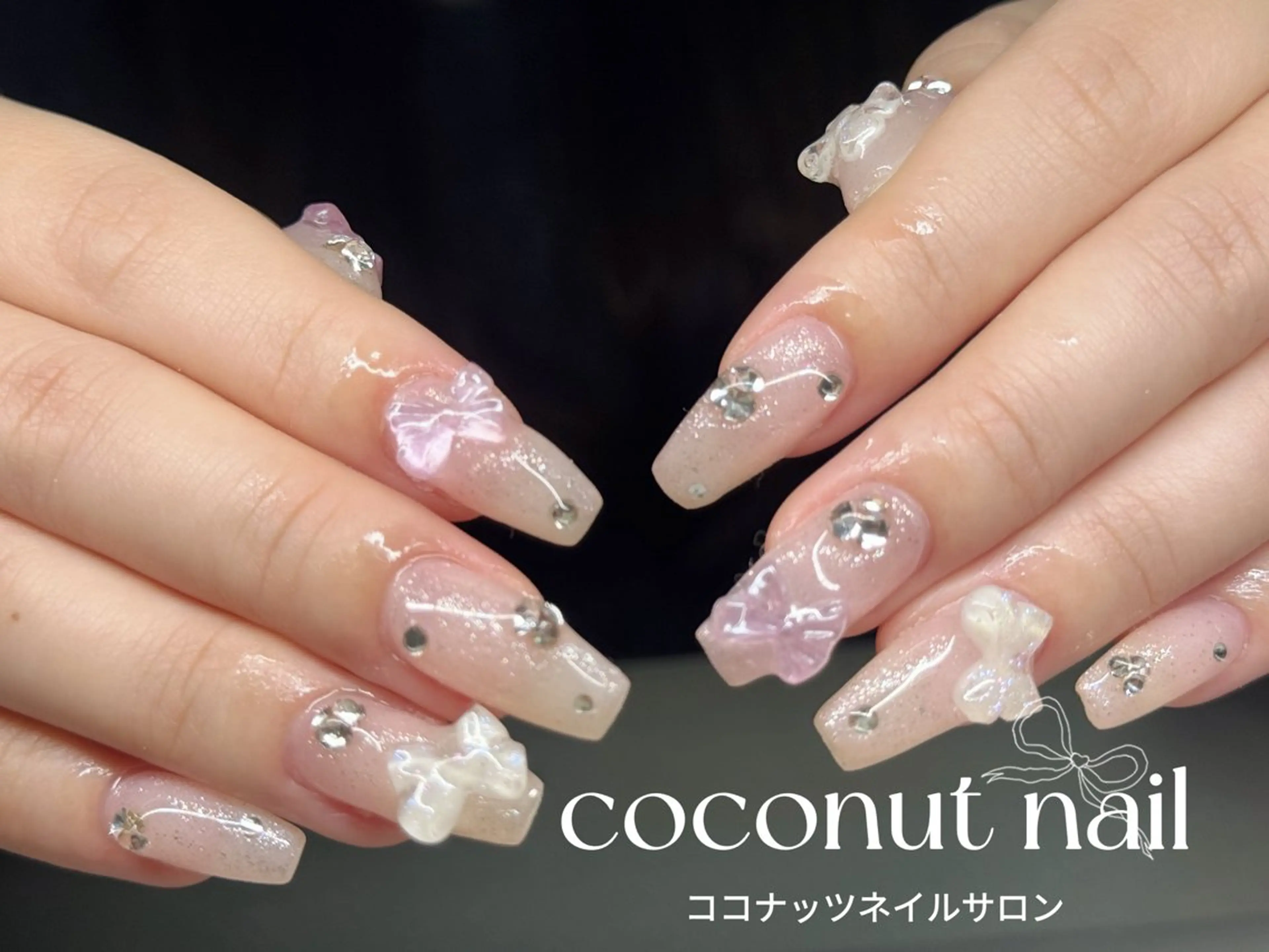 ネイル べっ甲ネイル フレンチネイル キラキラネイル マグネットネイル 大理石ネイル(マーブル) ハンドネイル 神田 ココナッツのネイルデザイン