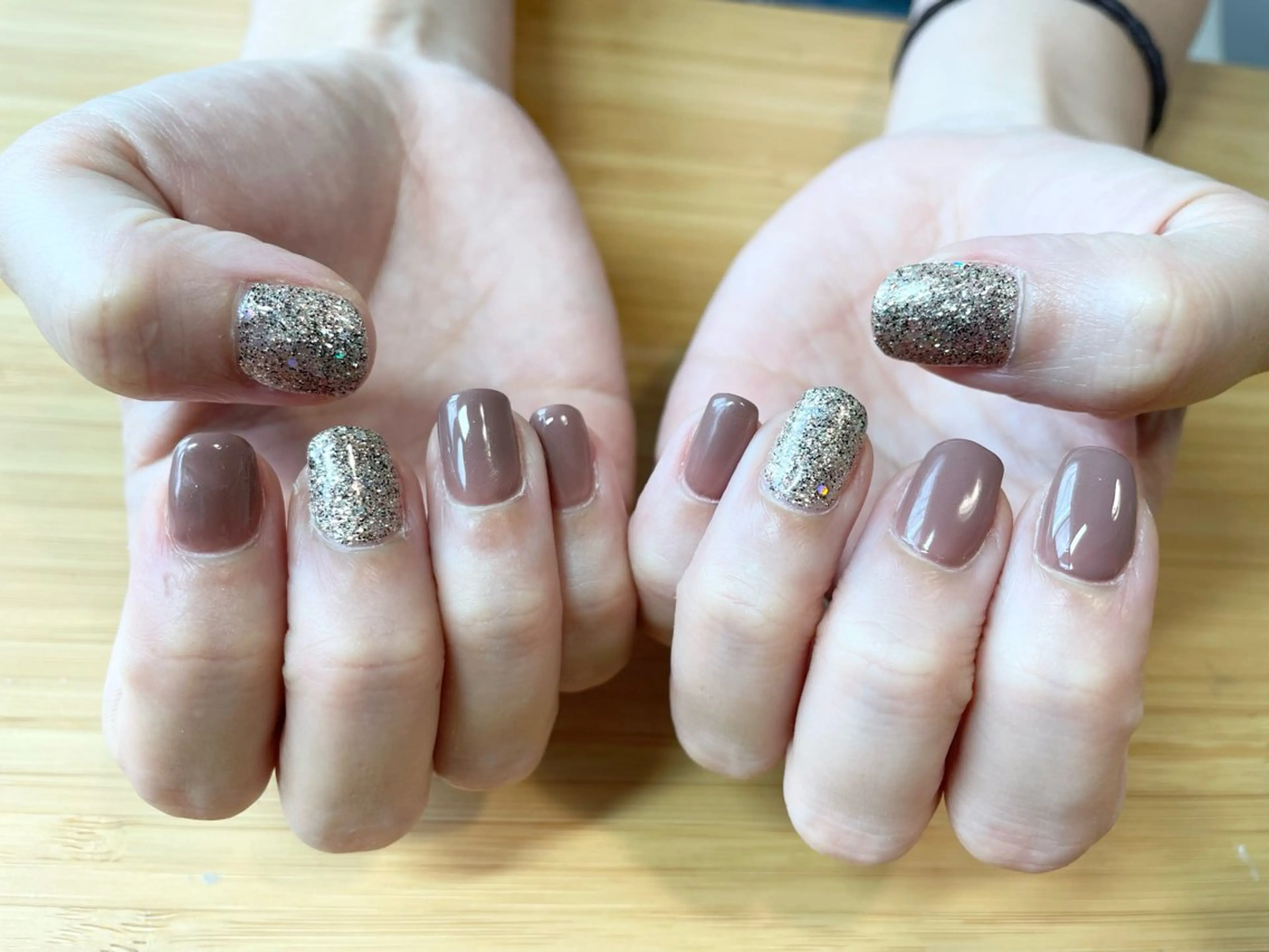 ネイル キラキラネイル ワンカラーネイル ハンドネイル Nailist Missaのネイルデザイン