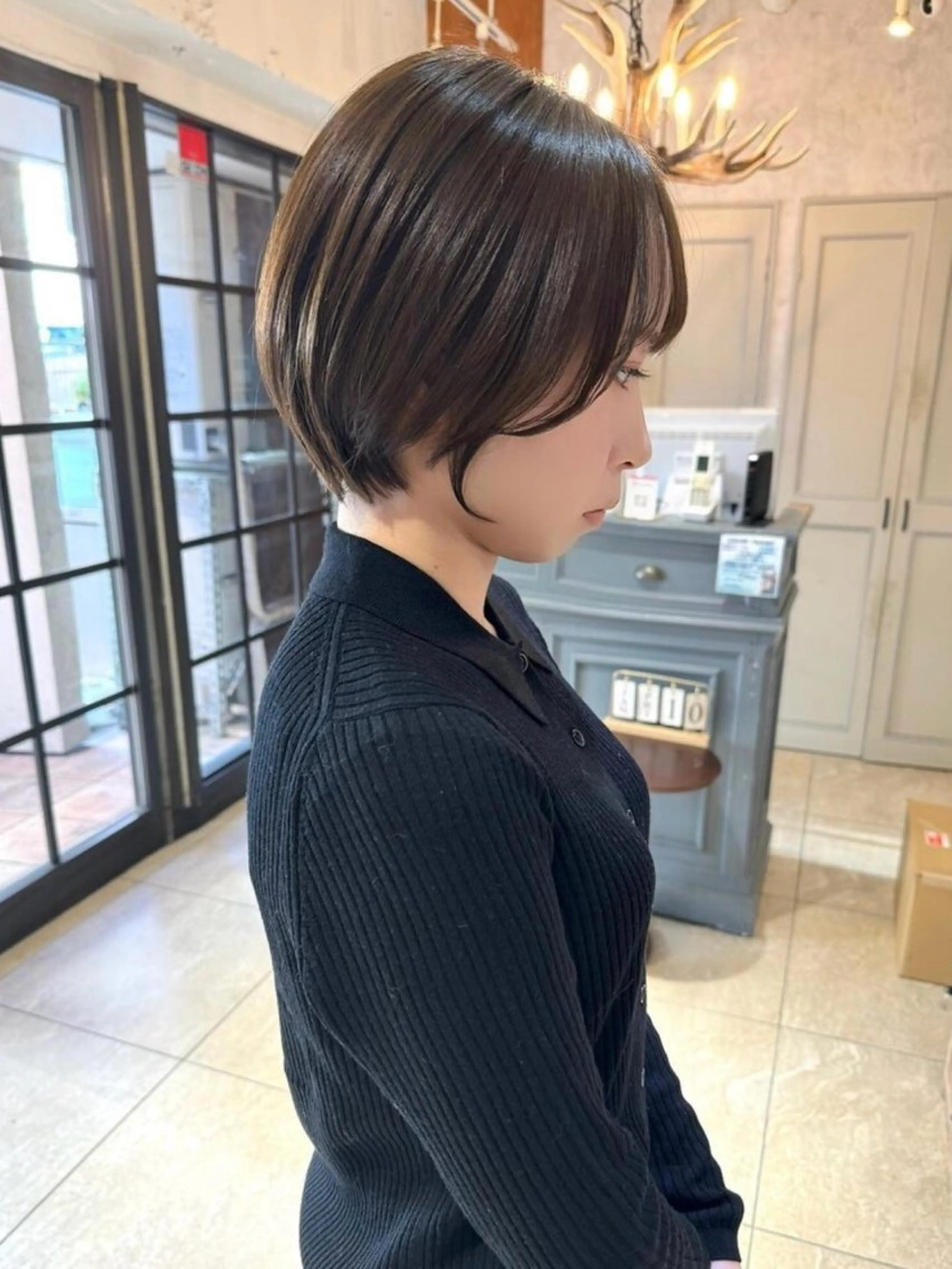 カラー 🐺ིྀ顔周レイヤー /髪質改善🩵aoiのヘアスタイル