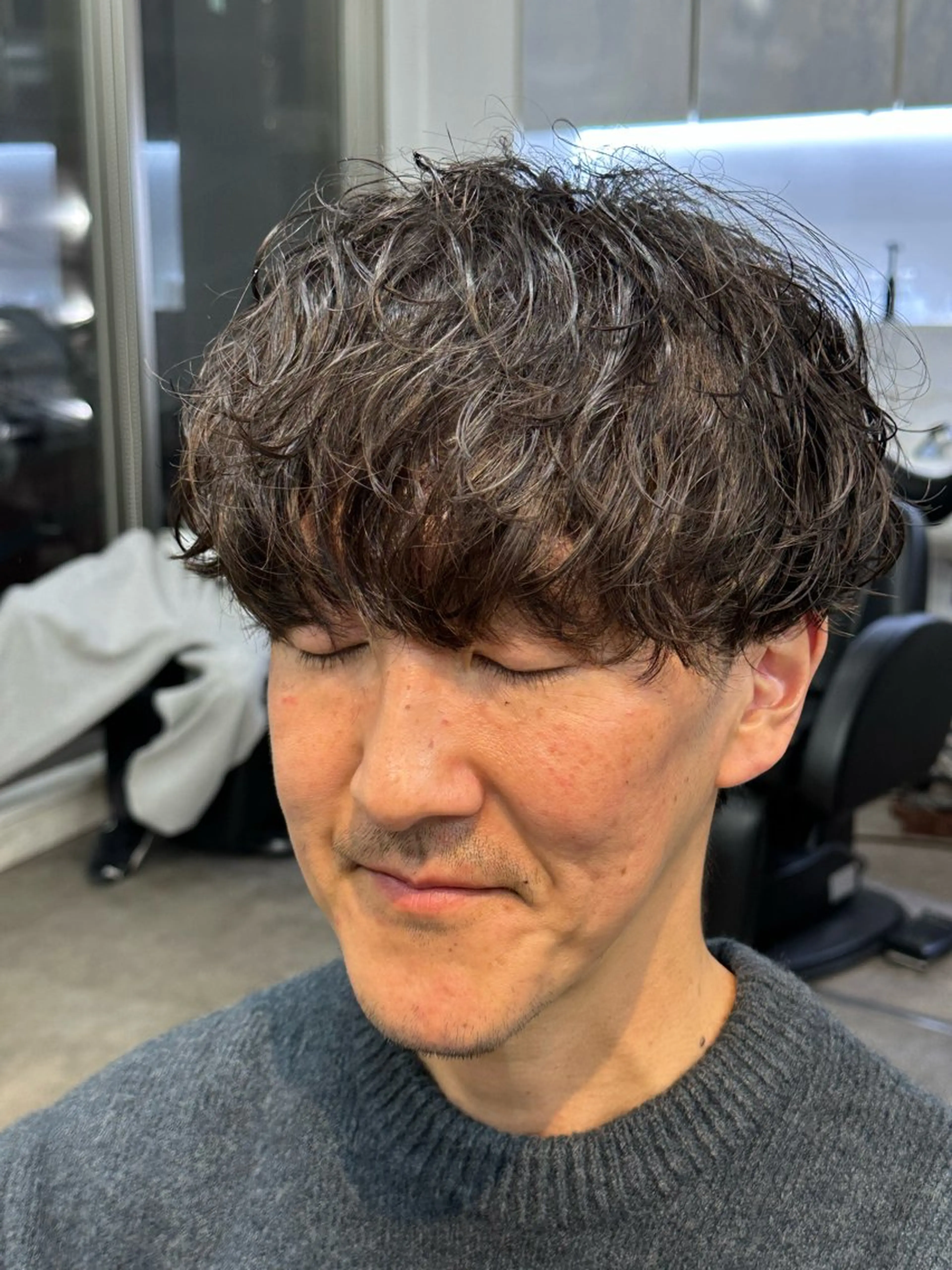 パーマ メンズ フェザーパーマ マッシュ メンズパーマ 学生（メンズ向け） メンズツイストパーマ カット パーマ fifth men's原宿所属・fifth/原宿/ シャドウパーマ/カズのヘアスタイル