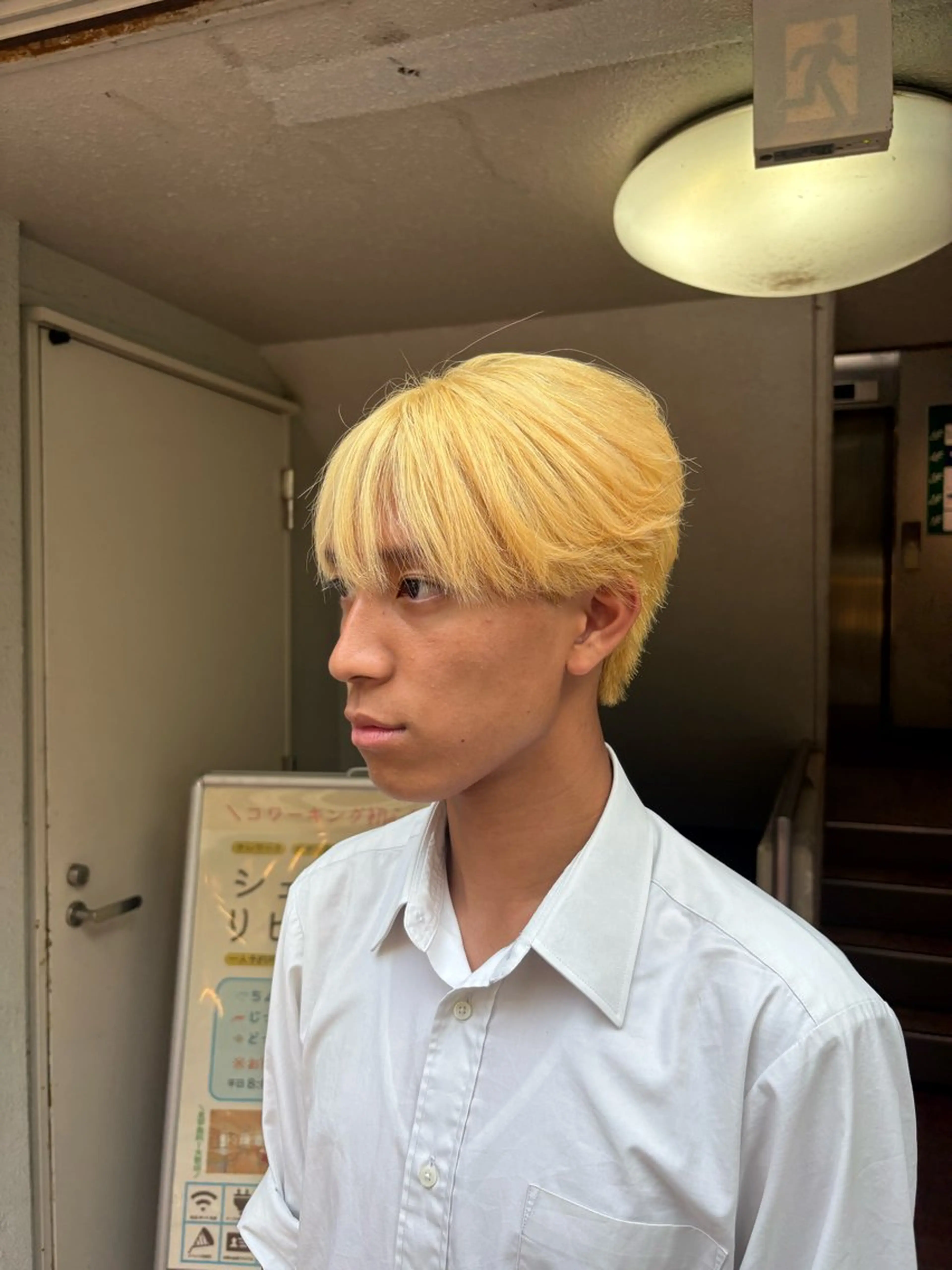 カラー メンズ メンズブリーチ ブリーチ 抜きっぱなしブロンド カット ヘアカラー トリートメント ヘッドスパ メンズパーマ/垢抜け /メンズ特化/颯大のヘアスタイル