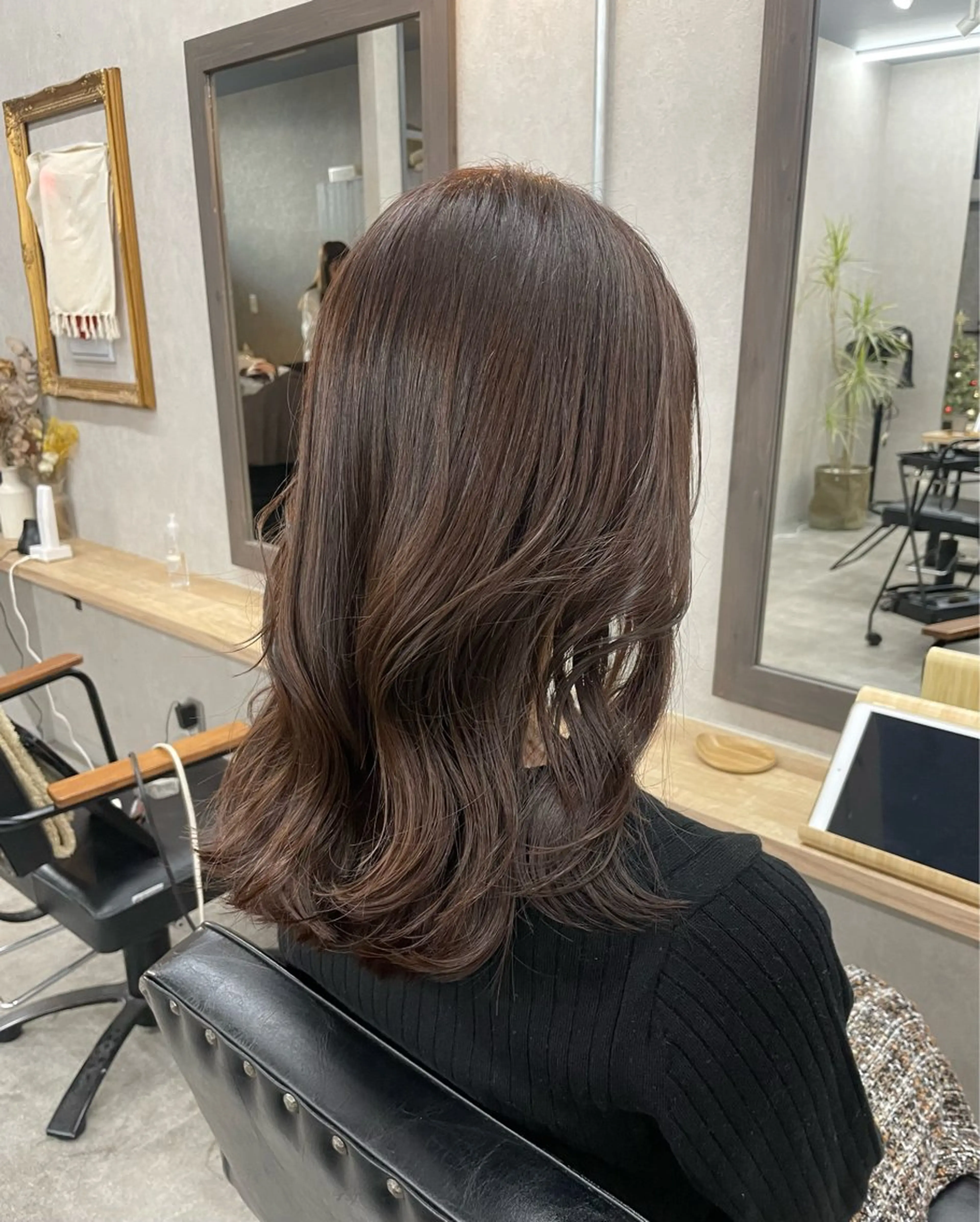 ミディアム カラー いなみね はるきのヘアスタイル