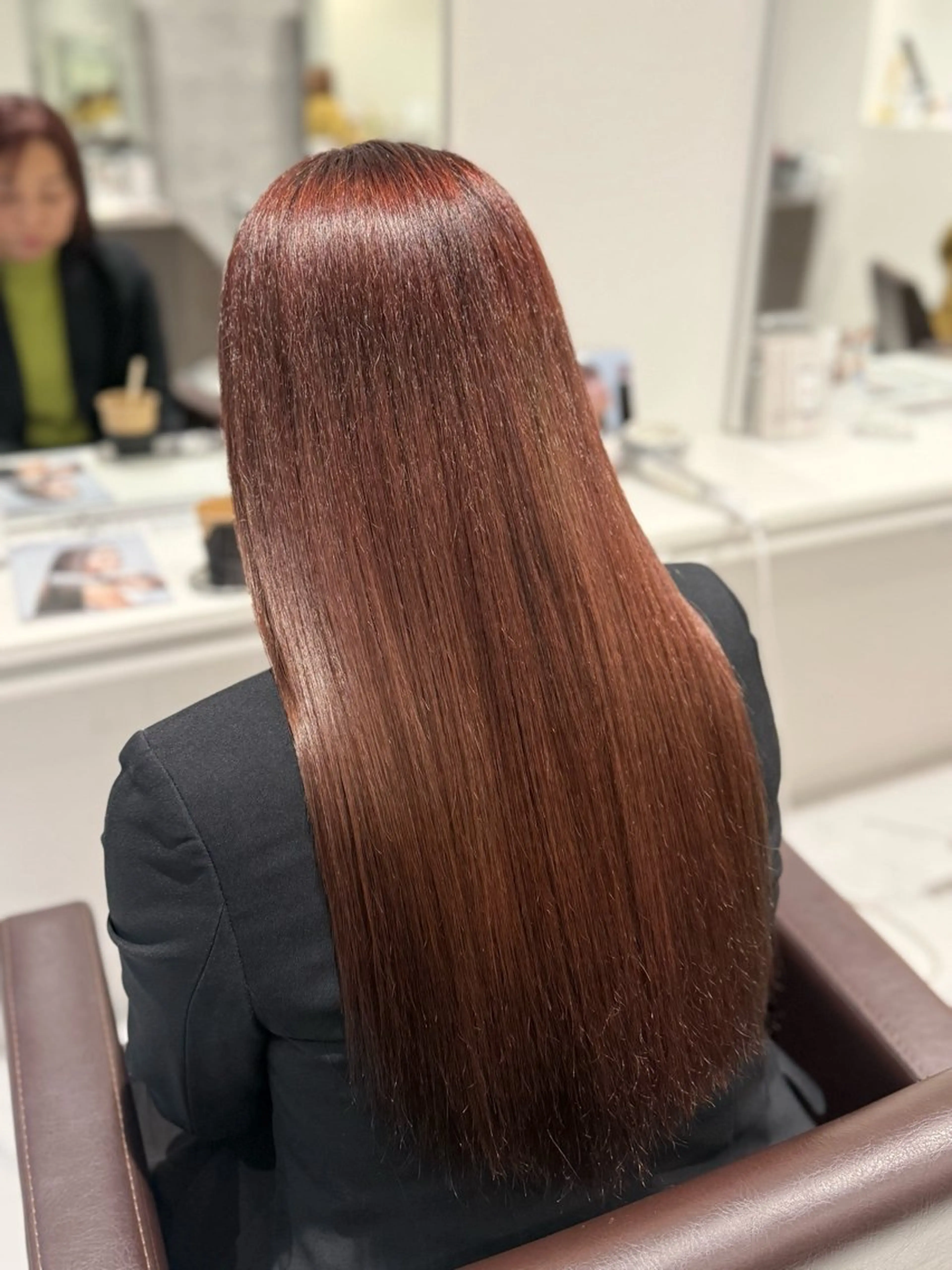 カラー ブリーチ ブラウンカラー レッドカラー ヘアカラー Grow by NYNY 馬渡 真輝のヘアスタイル