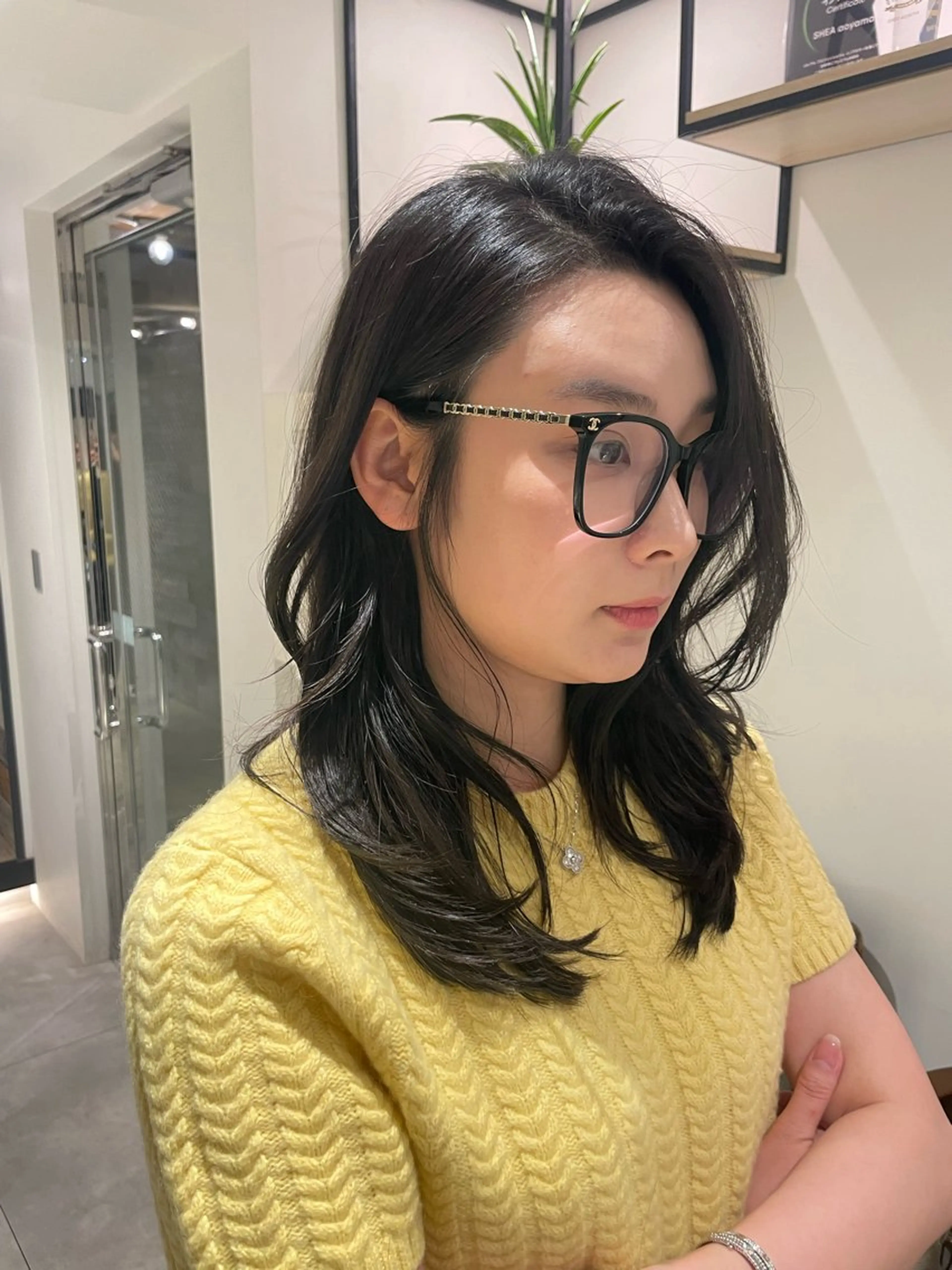 セミロング カラー パーマ ヘアアレンジ 顔まわりレイヤー 韓国風ヘア レイヤーカット 一箭 恵梧/ロングヘアのヘアスタイル