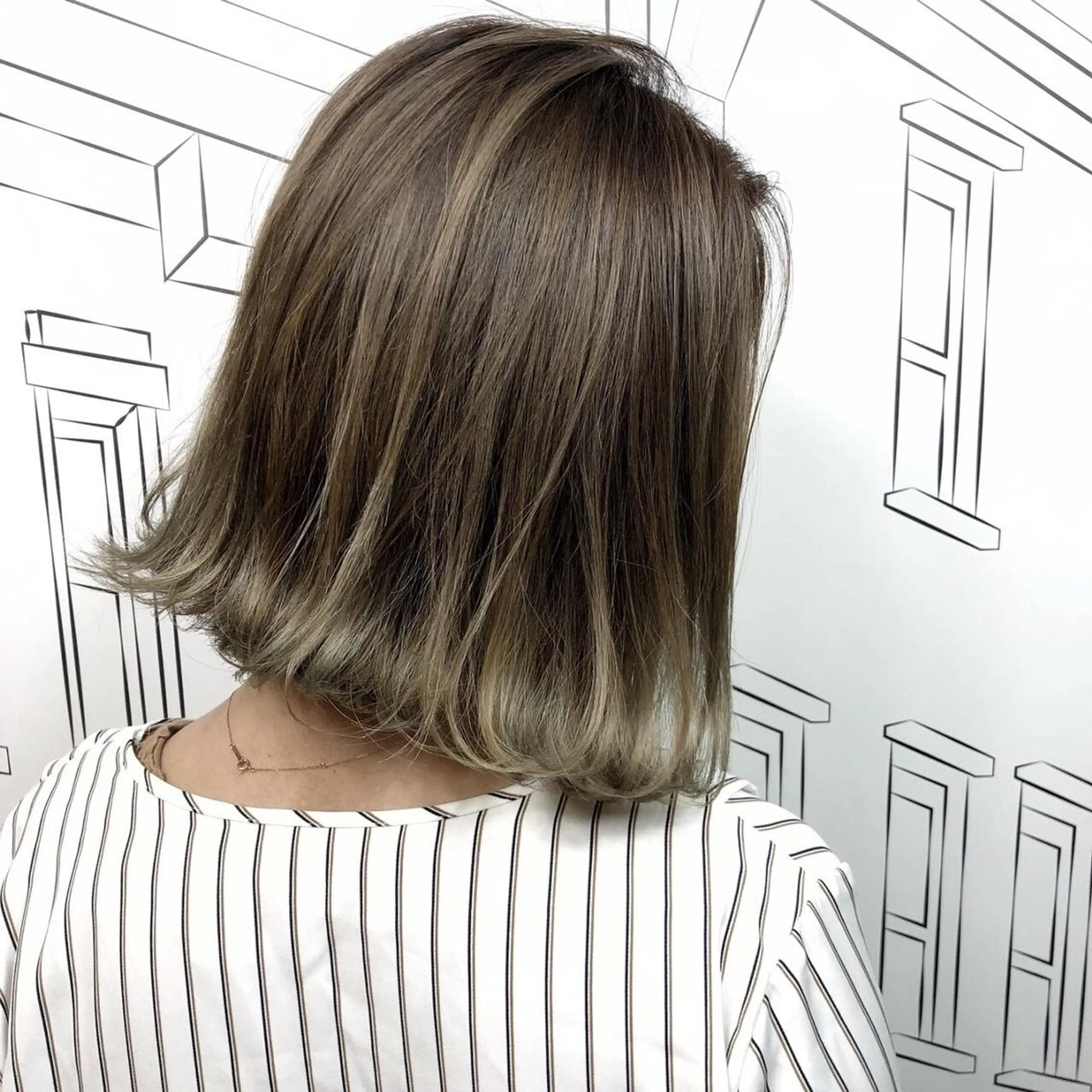 ミディアム 外国人風カラー レイヤー⭐️カラー ⭐️平川雅史のヘアスタイル