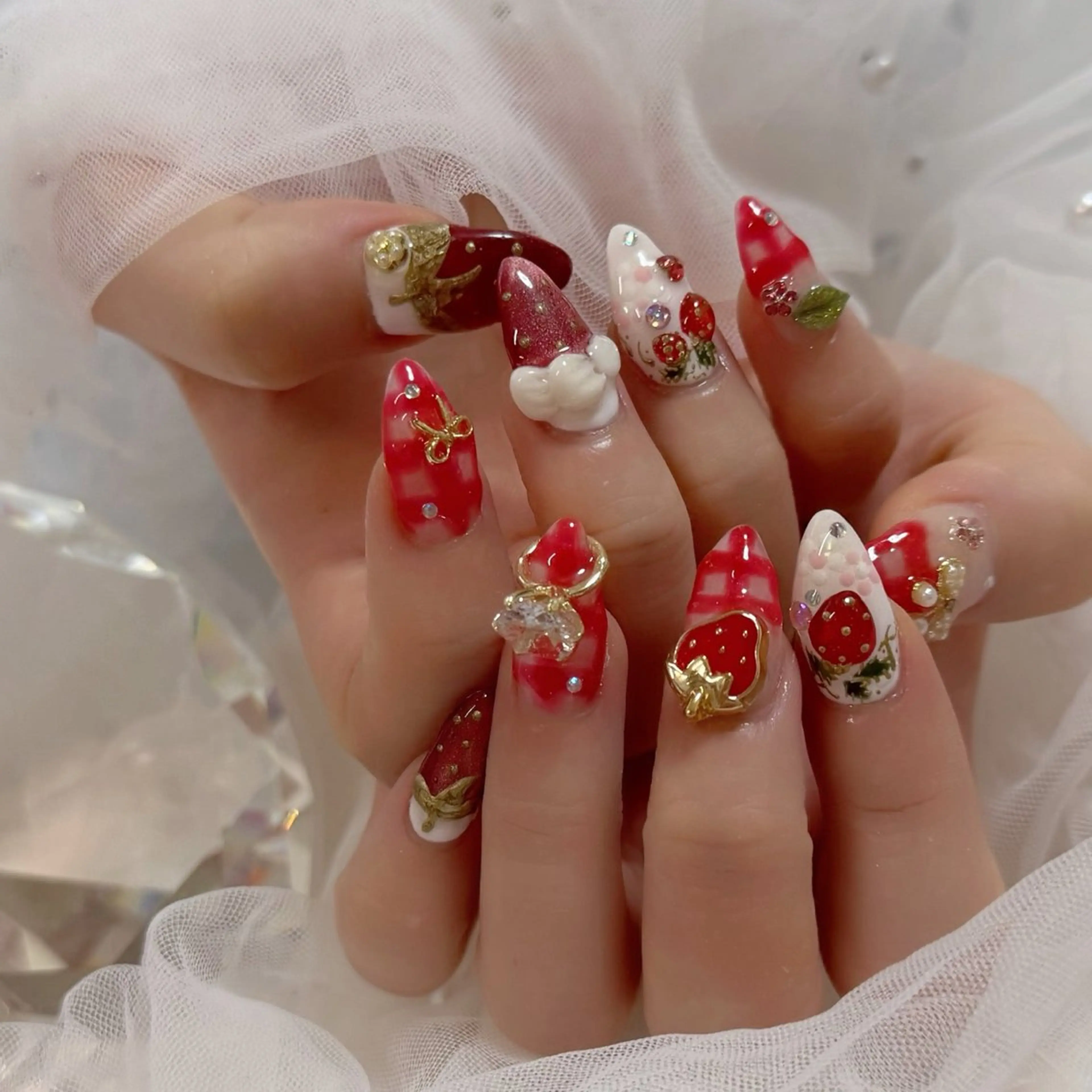 ネイル nailsalon i.所属・nailsalon i.／saya𓃠‪のネイルデザイン