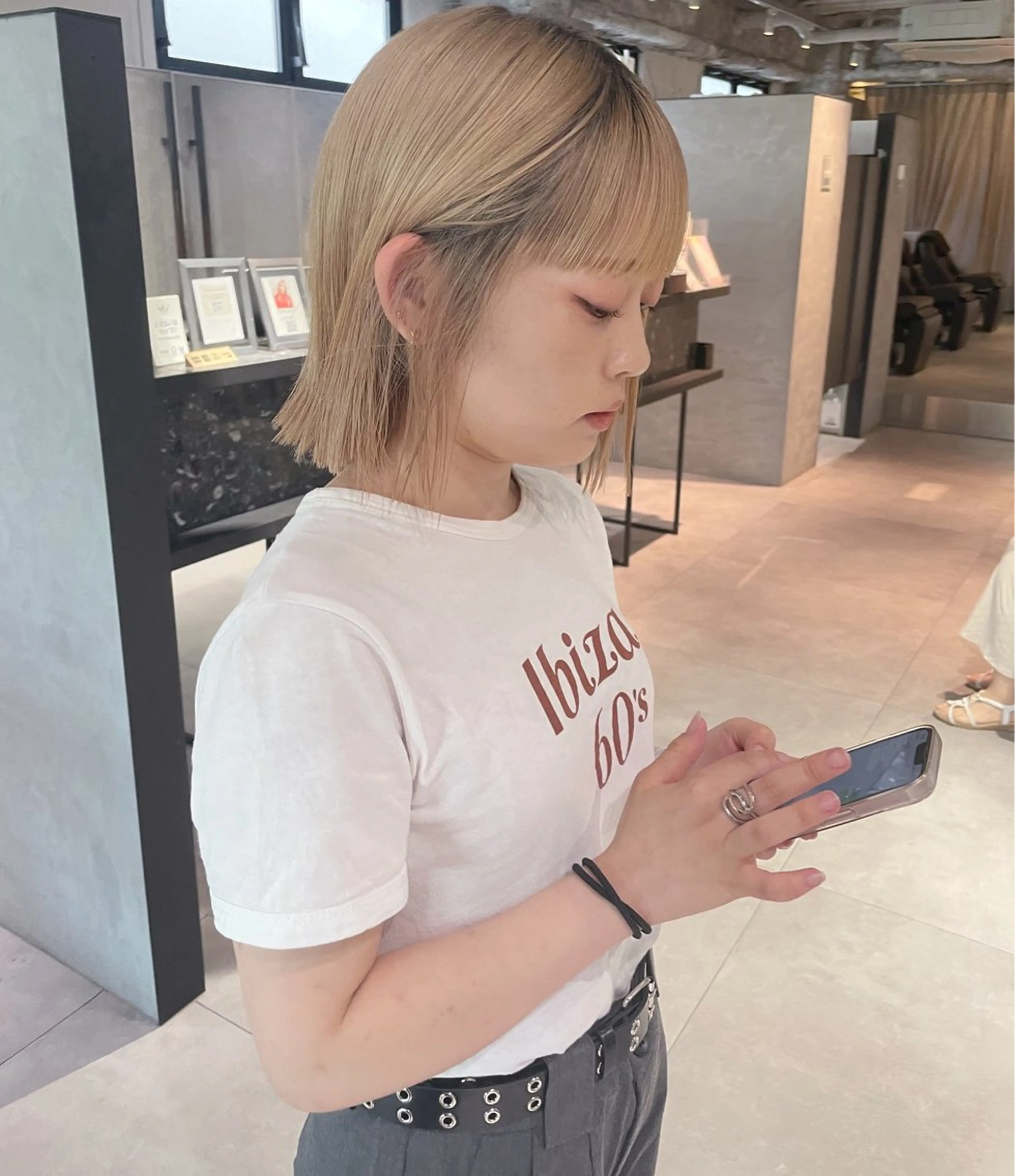 ショート 美髪矯正/艶カラー ボブ/栄/鐘ヶ江純也のヘアスタイル