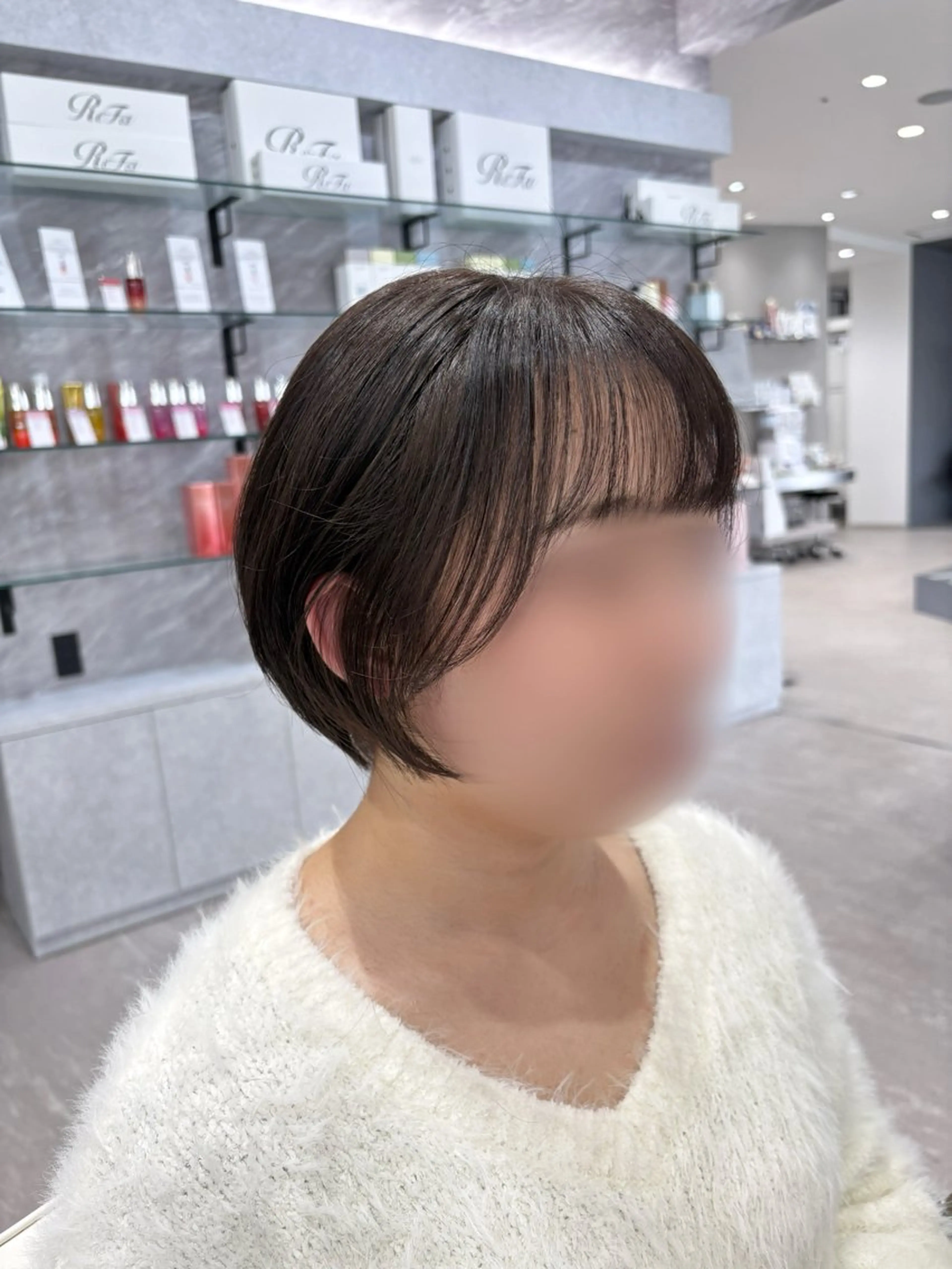 ショート レイヤーカット/ ヘアカラー/RENAのヘアスタイル