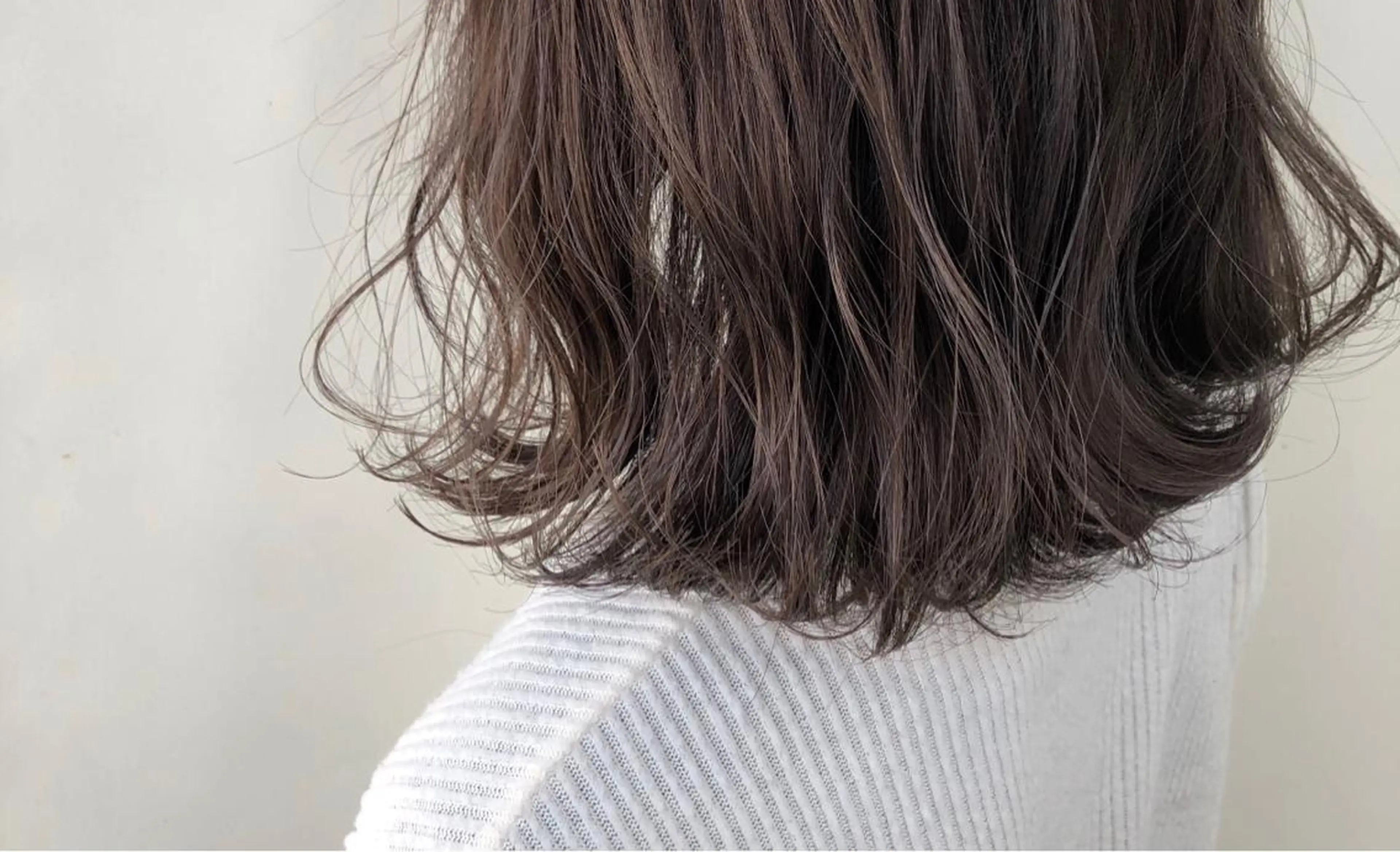ミディアム カラー ヘアアレンジ ショコラグレージュ グレージュ カット ヘアカラー トリートメント NANA／trend style🕊🍑のヘアスタイル