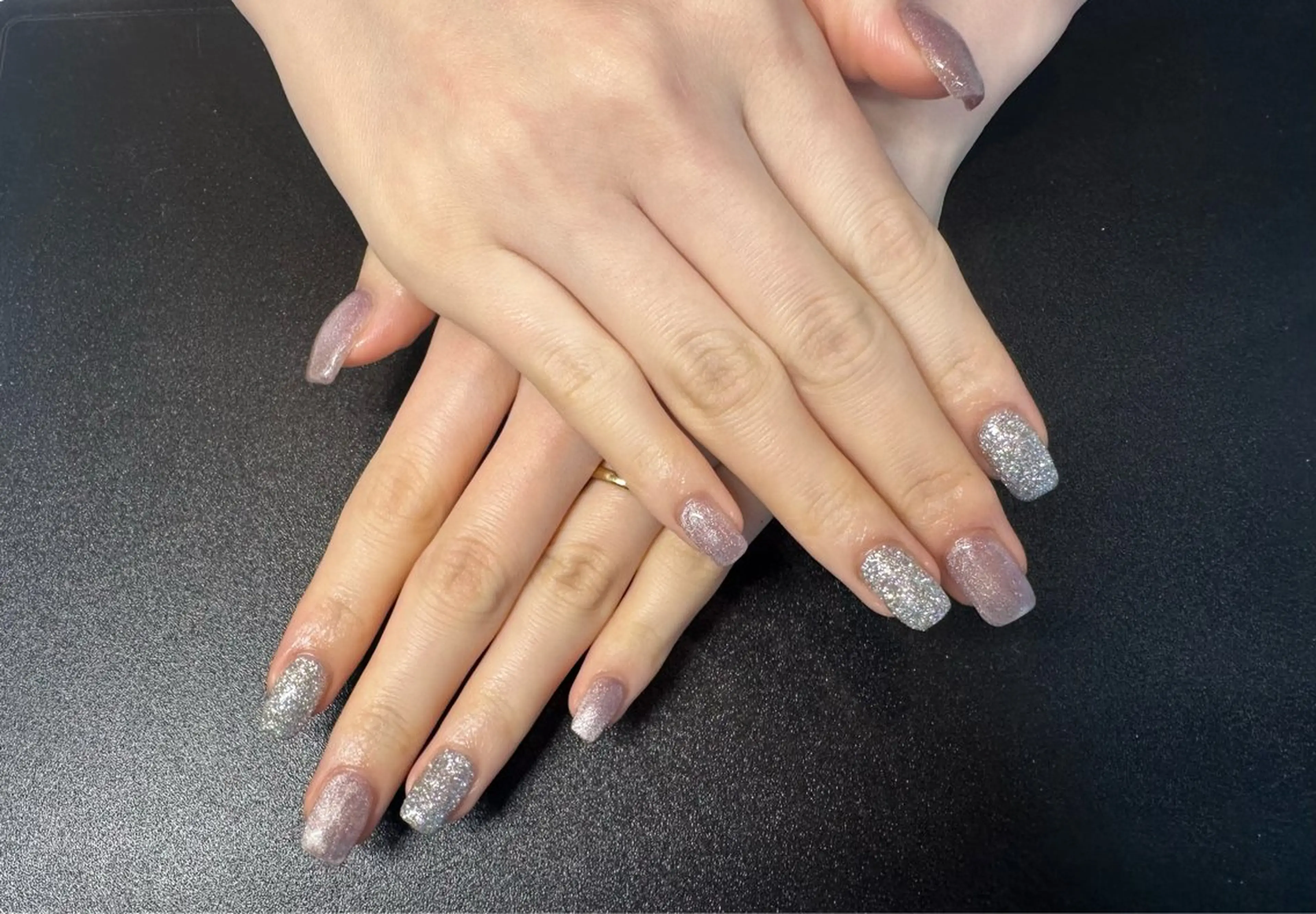 ネイル ラメ(グリッター) マグネットネイル ピンク シルバー Nail & Personalcolor Ring所属・⭐️Chiharu ⭐️のネイルデザイン