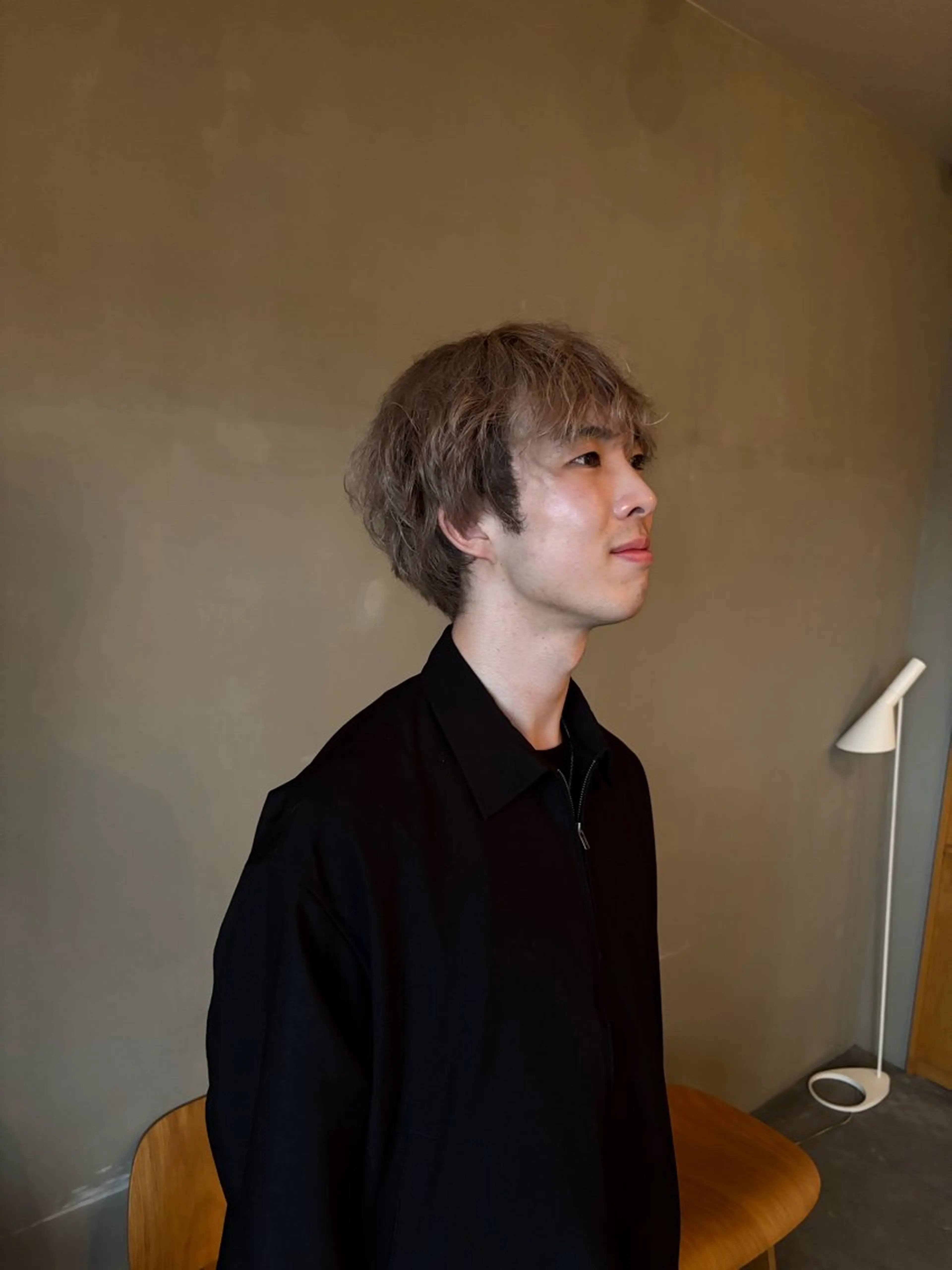 カラー ブリーチ グレージュ Takahashi Noa🍊のヘアスタイル