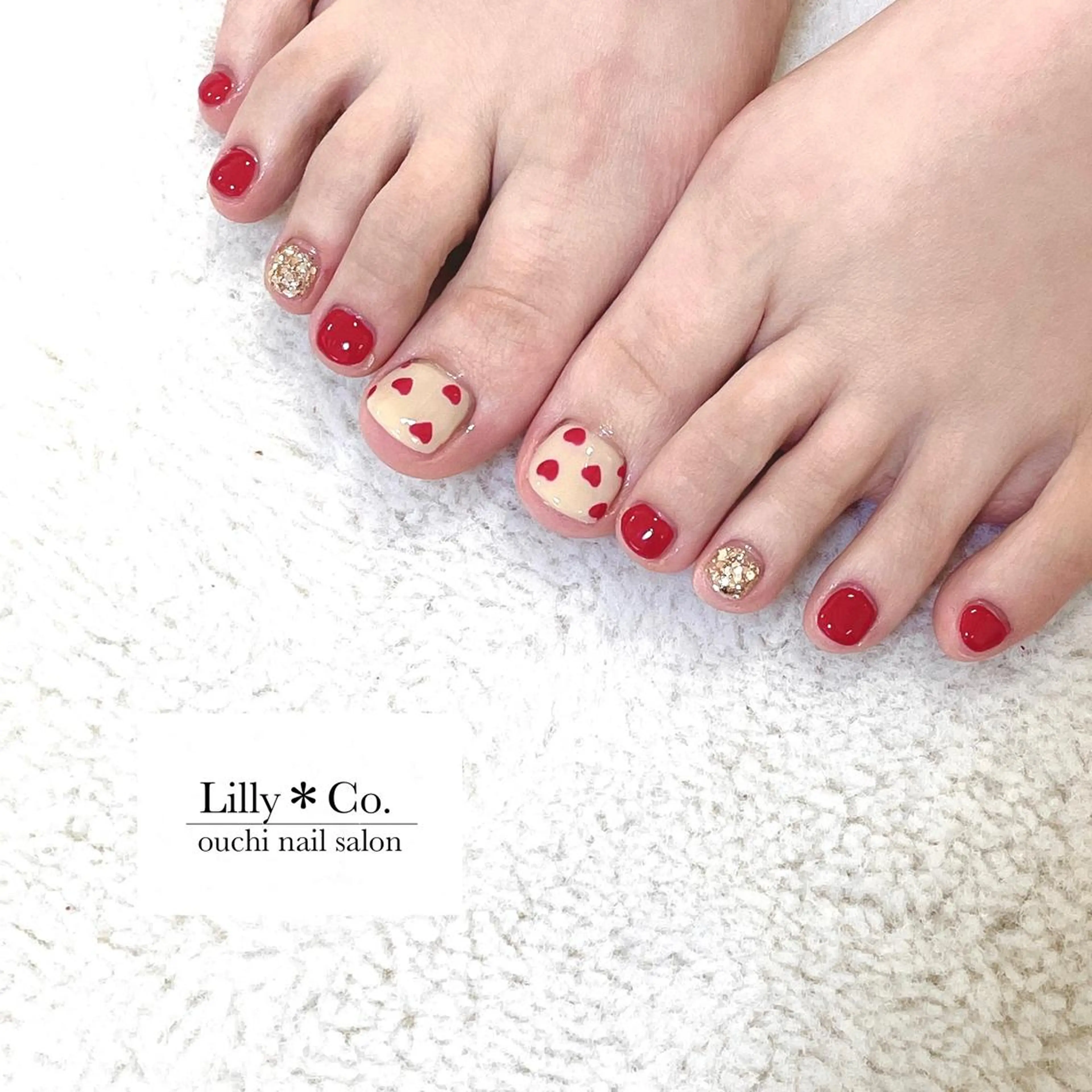 ネイル 持ち込み バレンタイン Lilly Co.のネイルデザイン