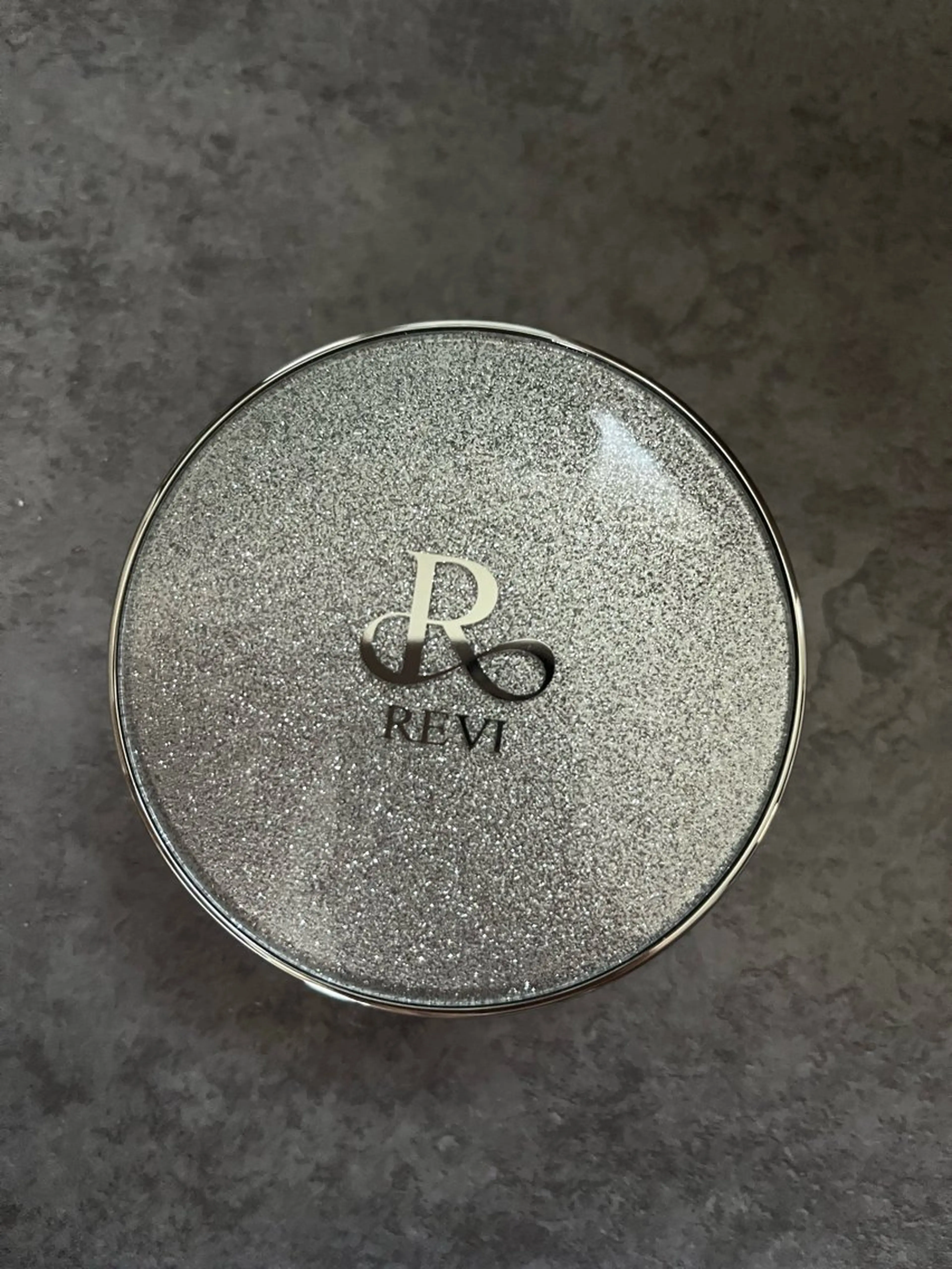 陶肌ファンデーションシルバー在庫2点‼️の写真