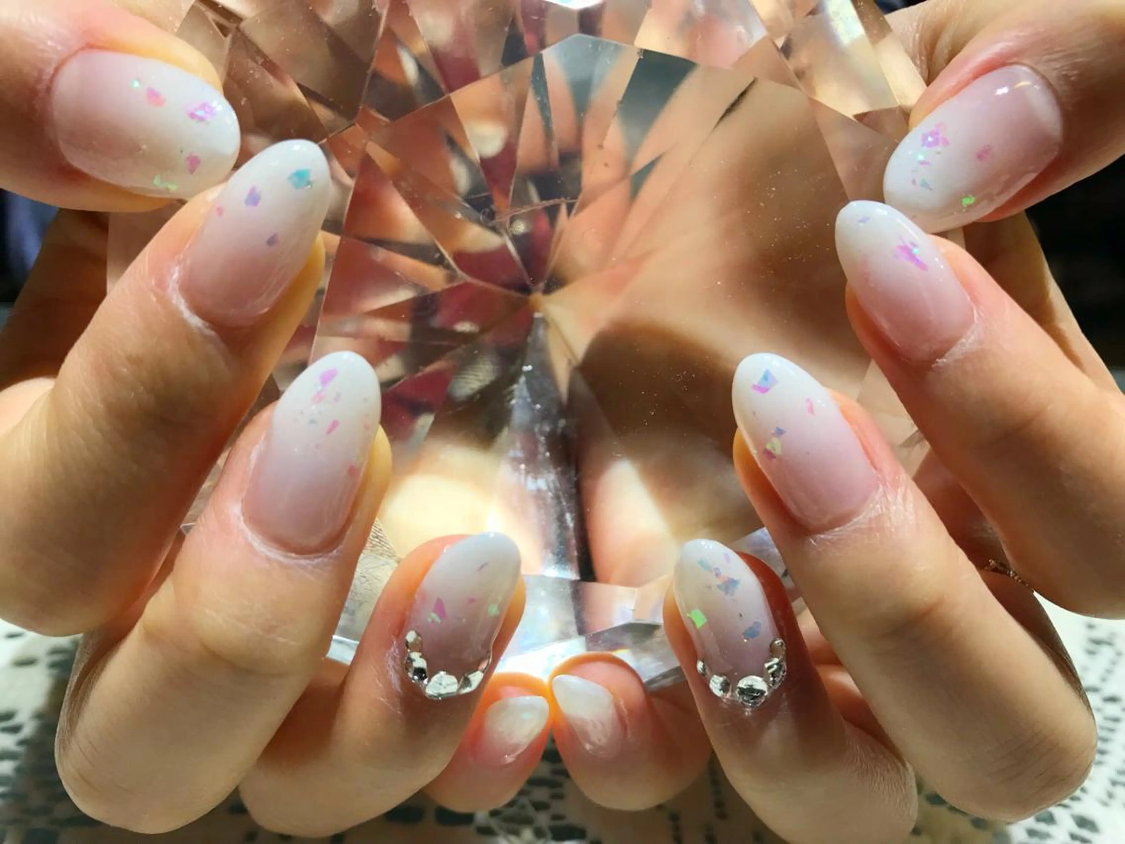 ネイル 長さ出し ジェルネイル ラメ(グリッター) ストーンネイル ネイルチップ YUN 💅のネイルデザイン
