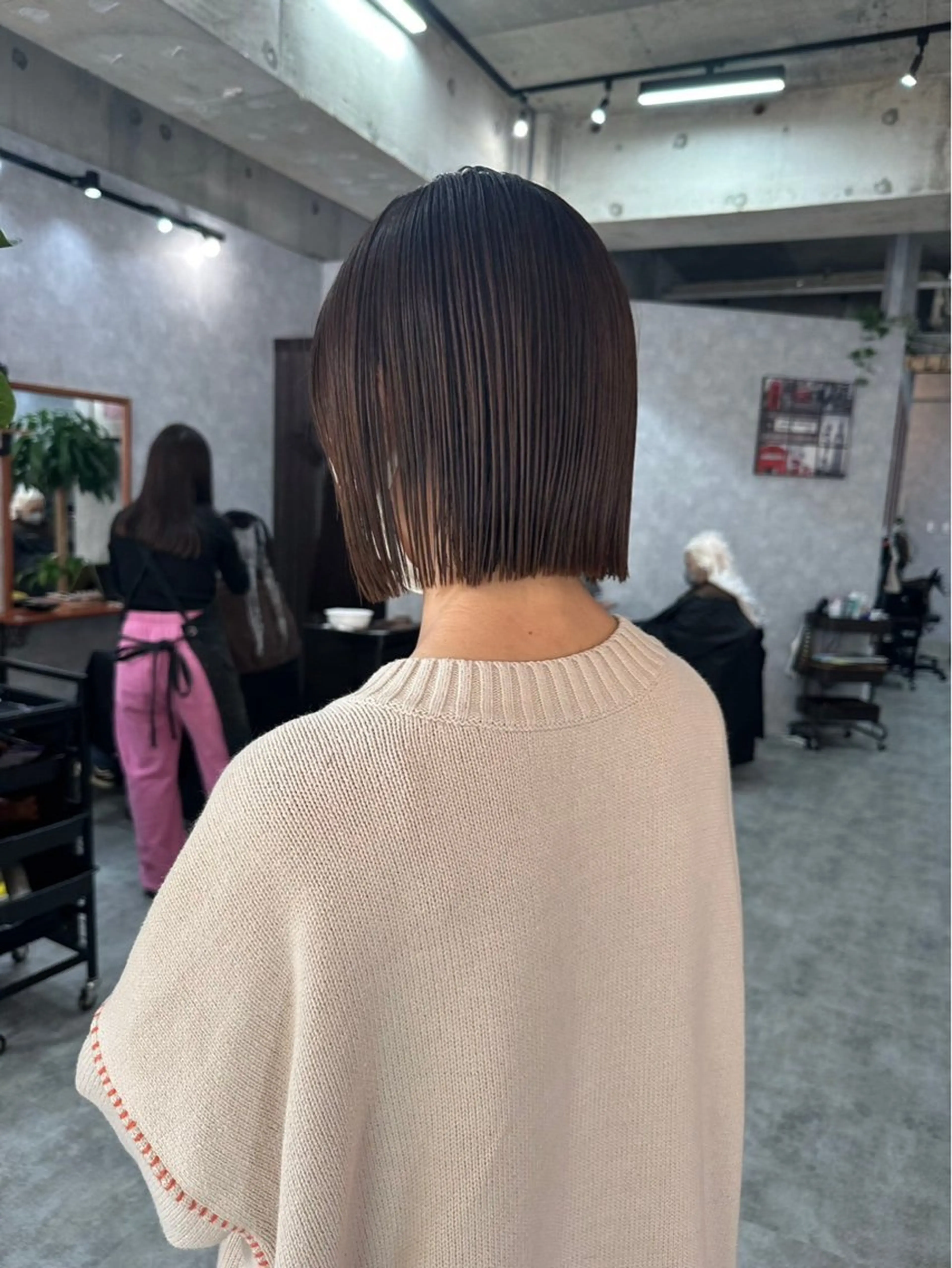 ショート シールドヘアー/那覇 /縮毛矯正/ブリーチのヘアスタイル