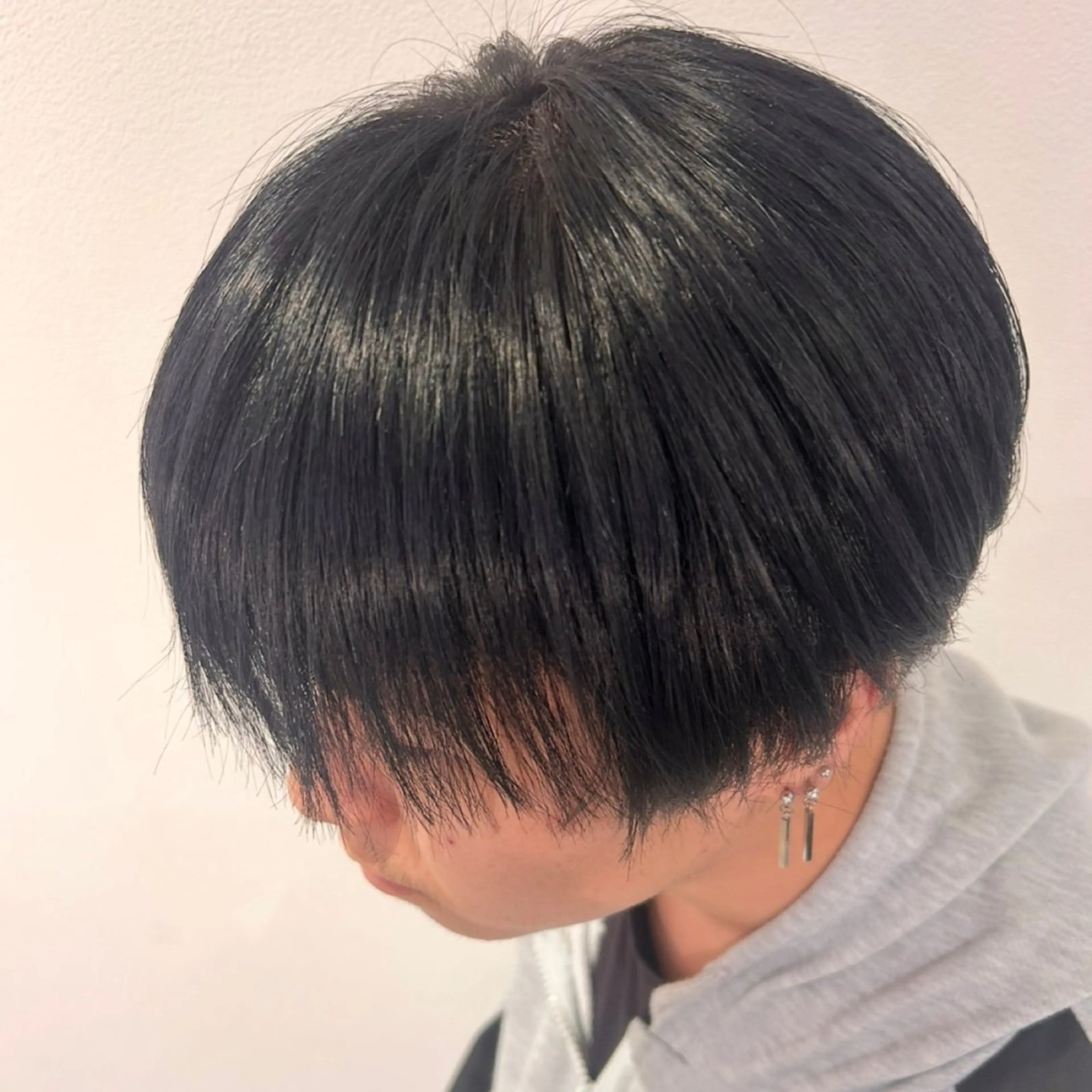 カラー 渕 克嘉のヘアスタイル