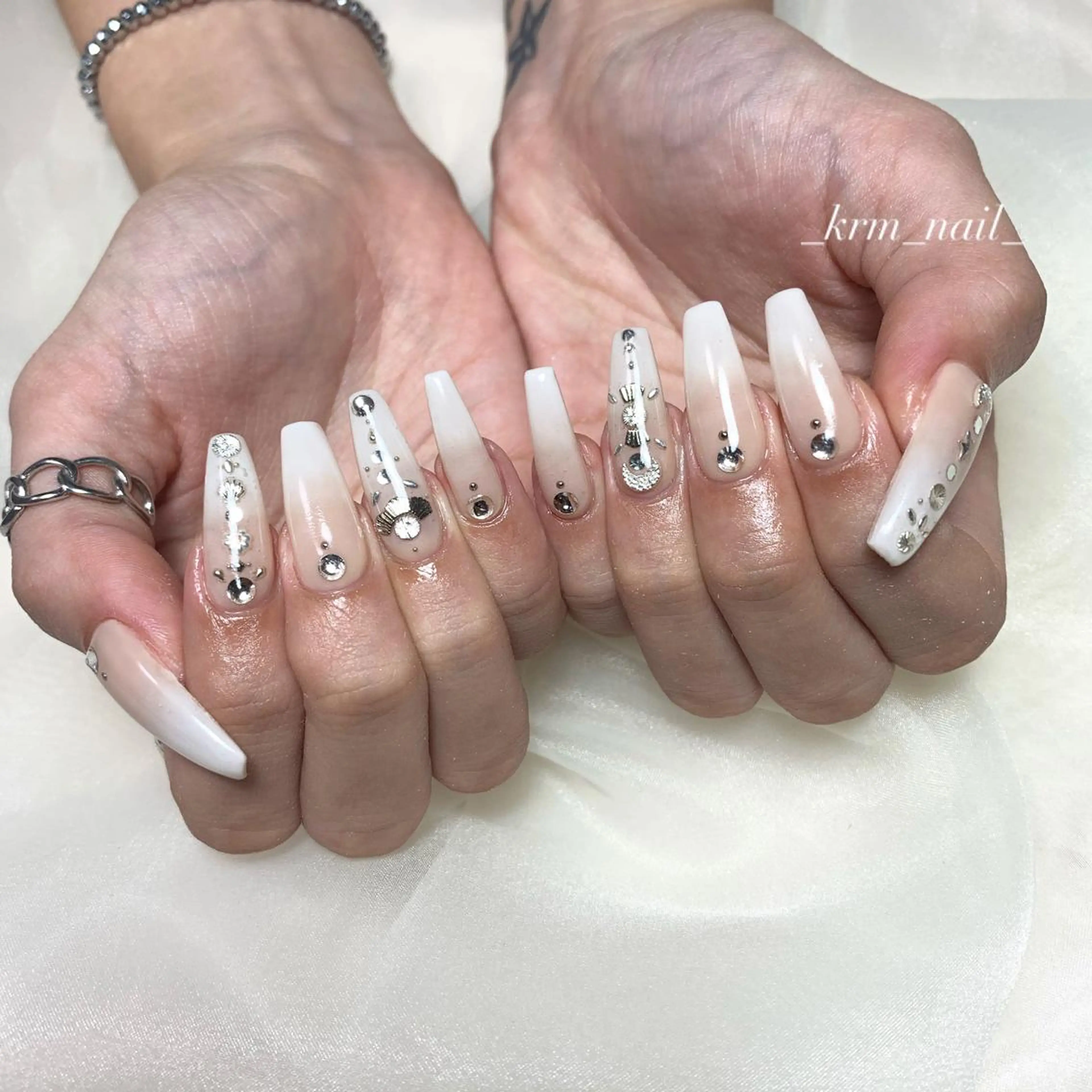 ネイル Nail salon esterellaのネイルデザイン