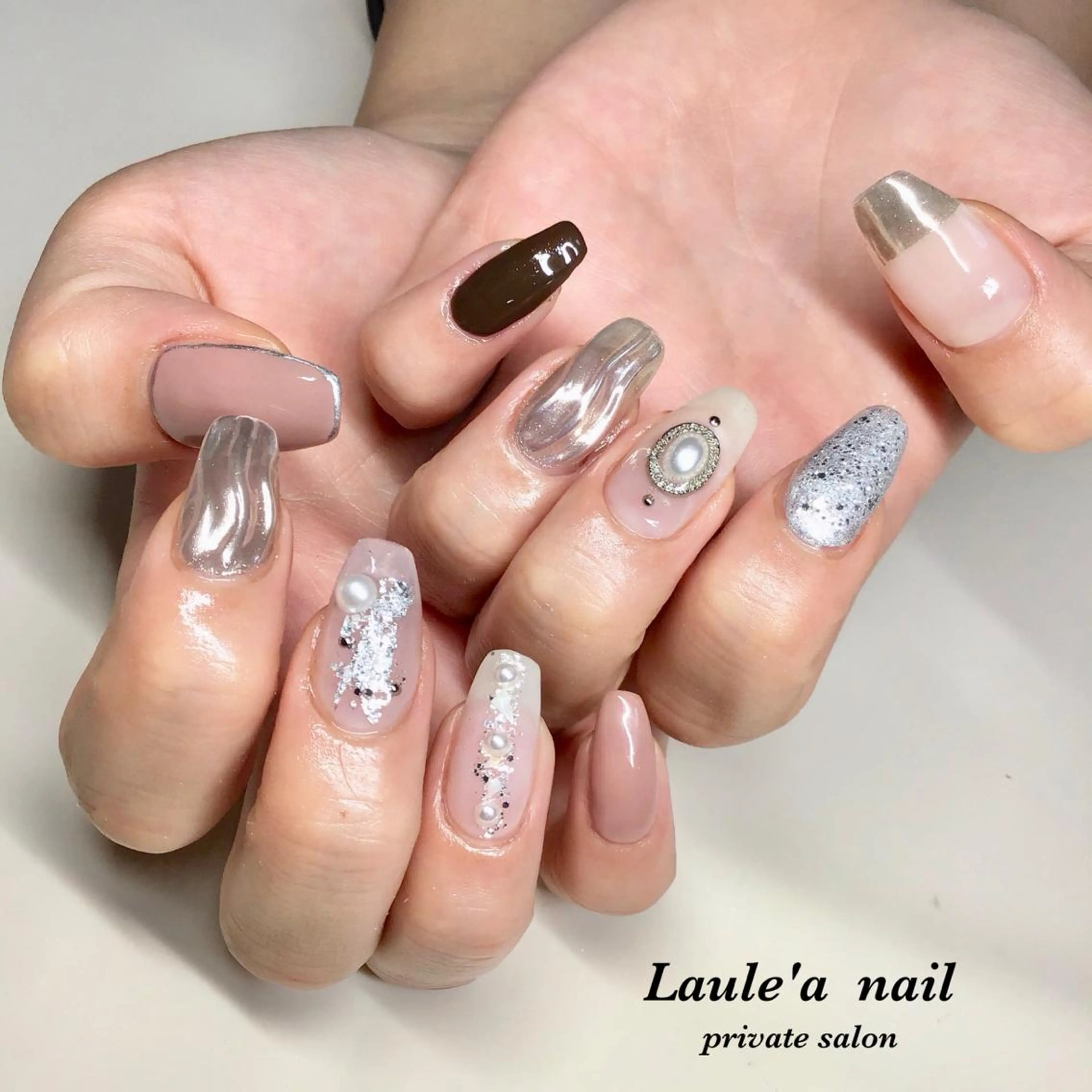 ロング ネイル マツエク・マツパ 福田 加奈のネイルデザイン