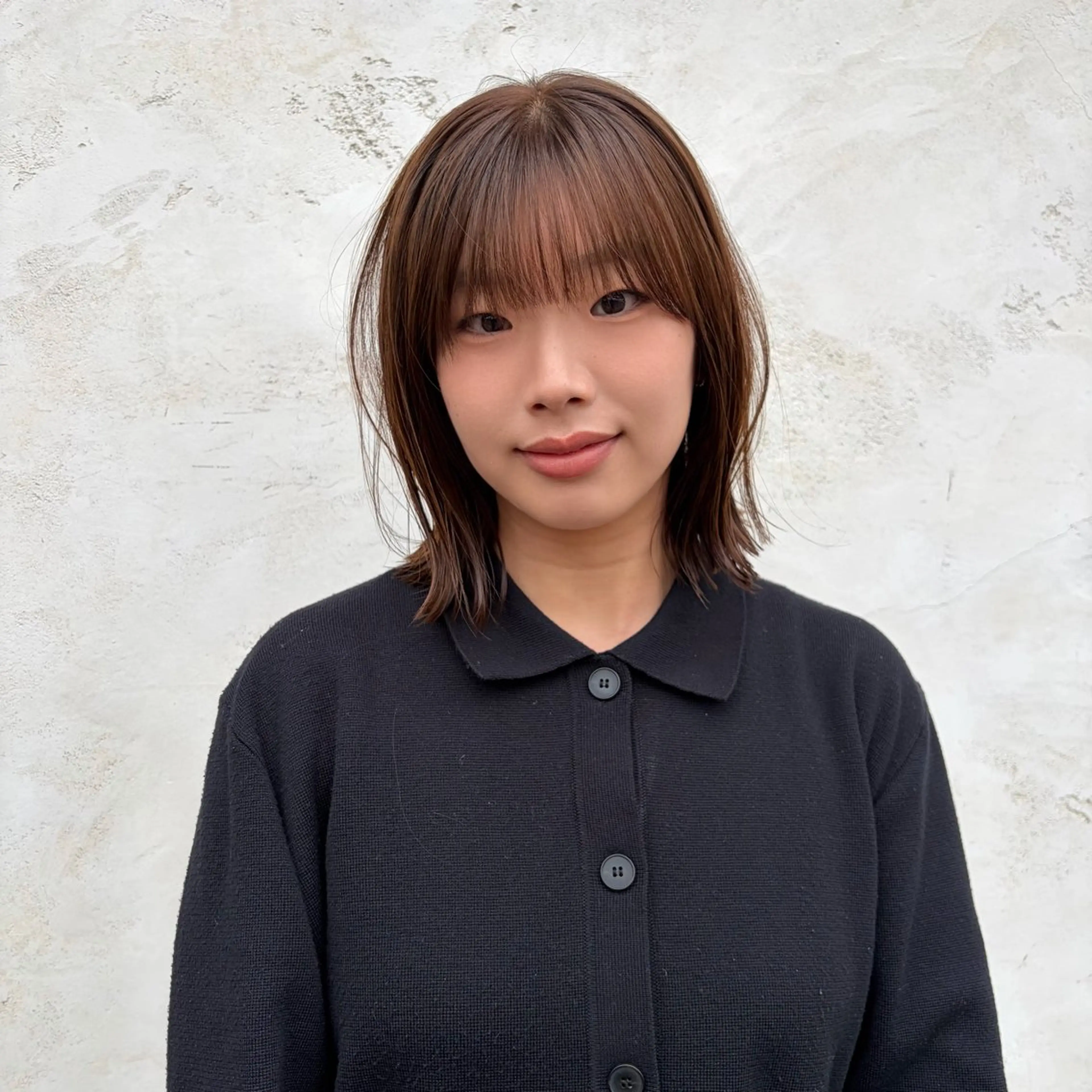 ミディアム カット ヘアカラー トリートメント レイヤー/透明感 カラー/ホノカのヘアスタイル