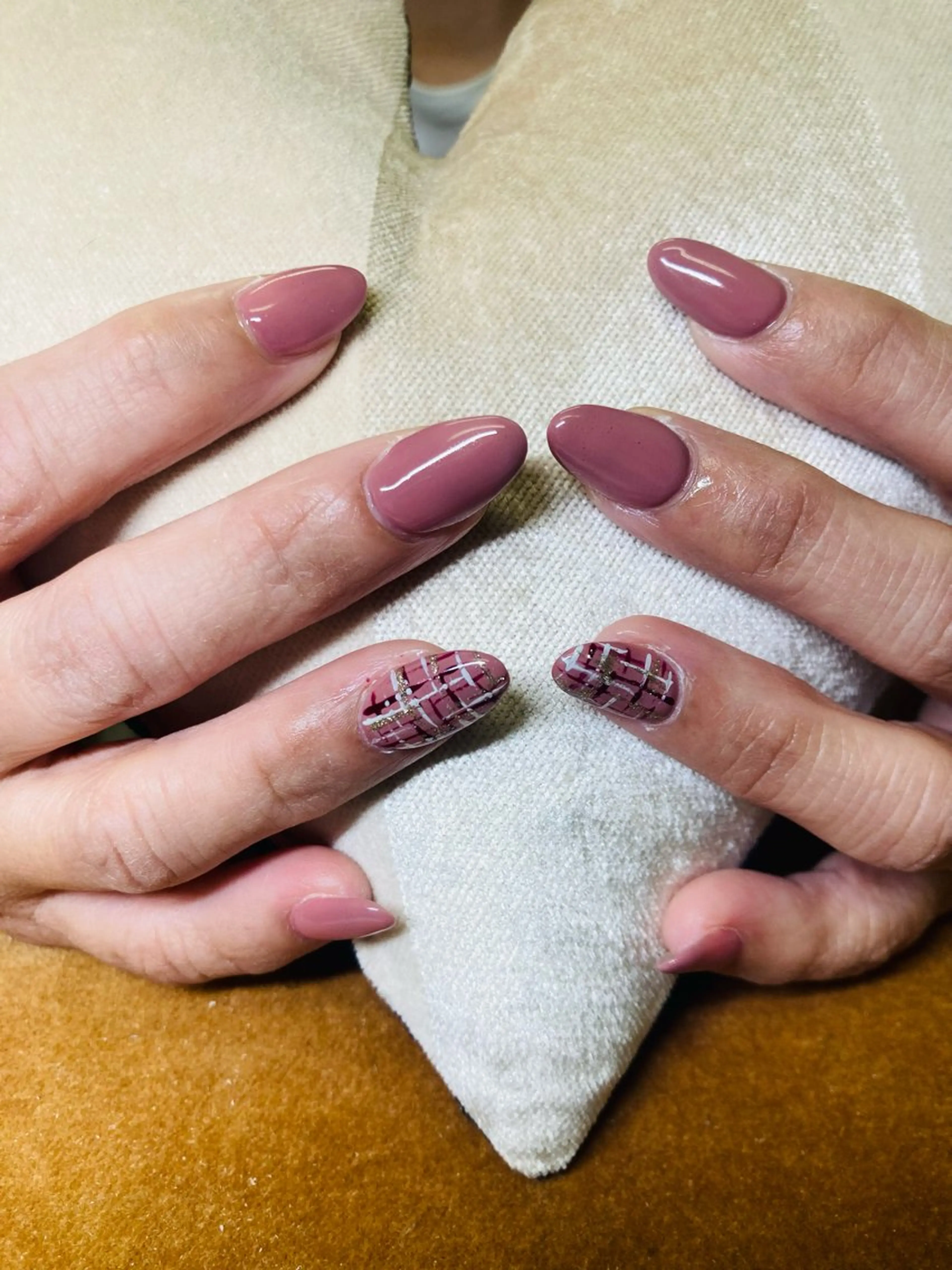 ネイル 寺山 千鶴のネイルデザイン