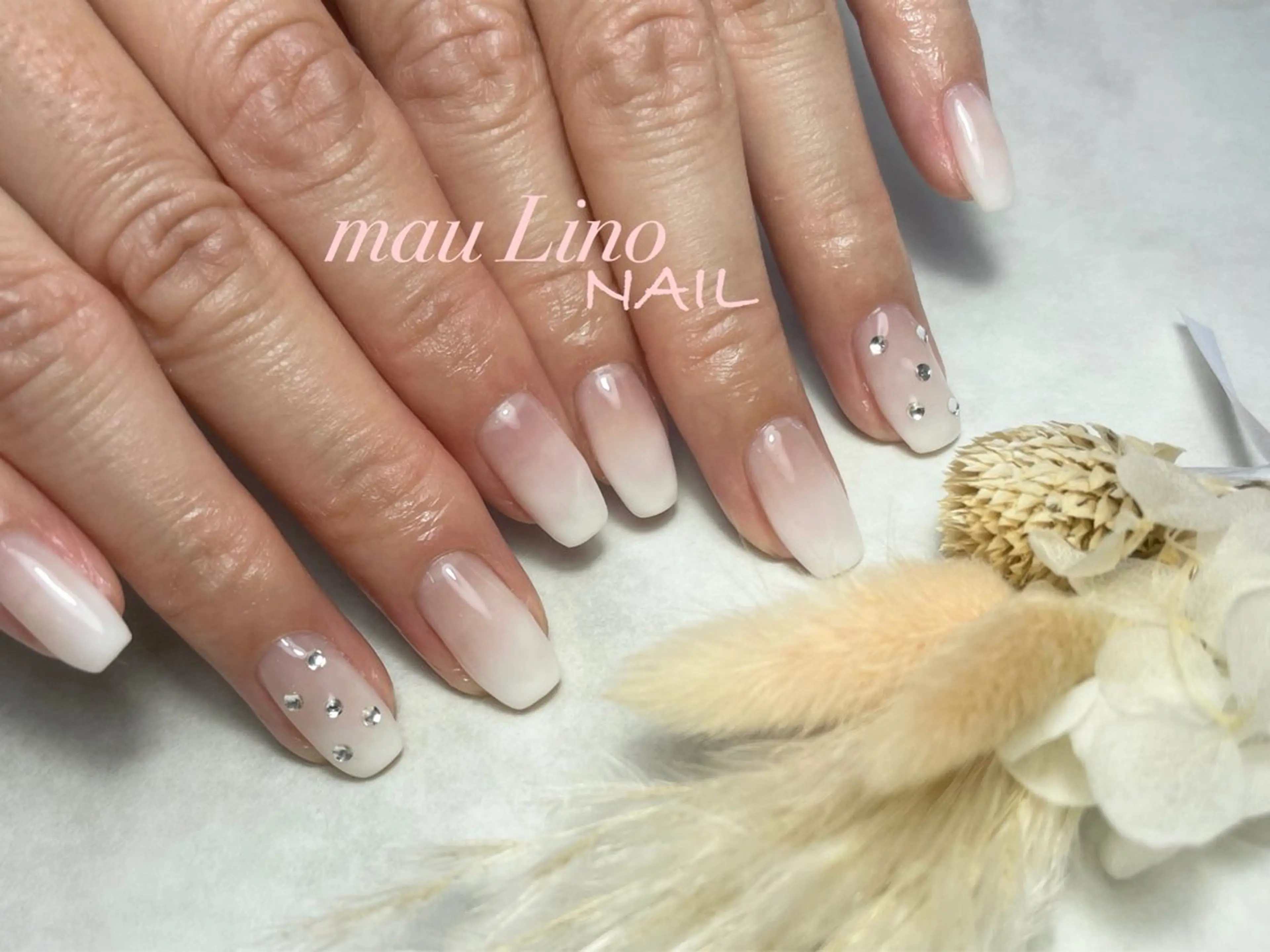 ネイル ストーンネイル mau Lino    NAIL所属・GELo nail~#19~のネイルデザイン