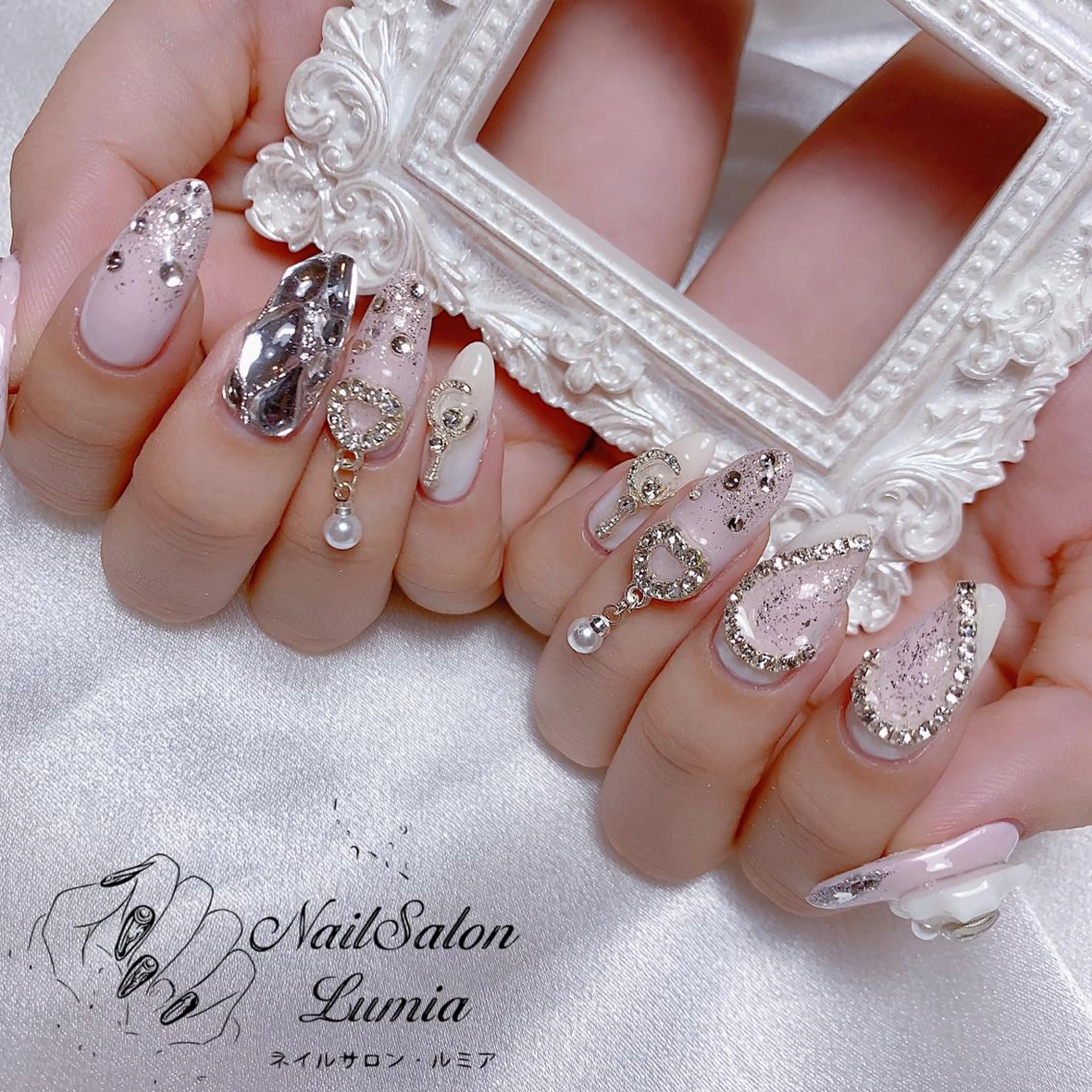 ネイル ハンドネイル ネイルサロン ルミア Lumia 店長のネイルデザイン