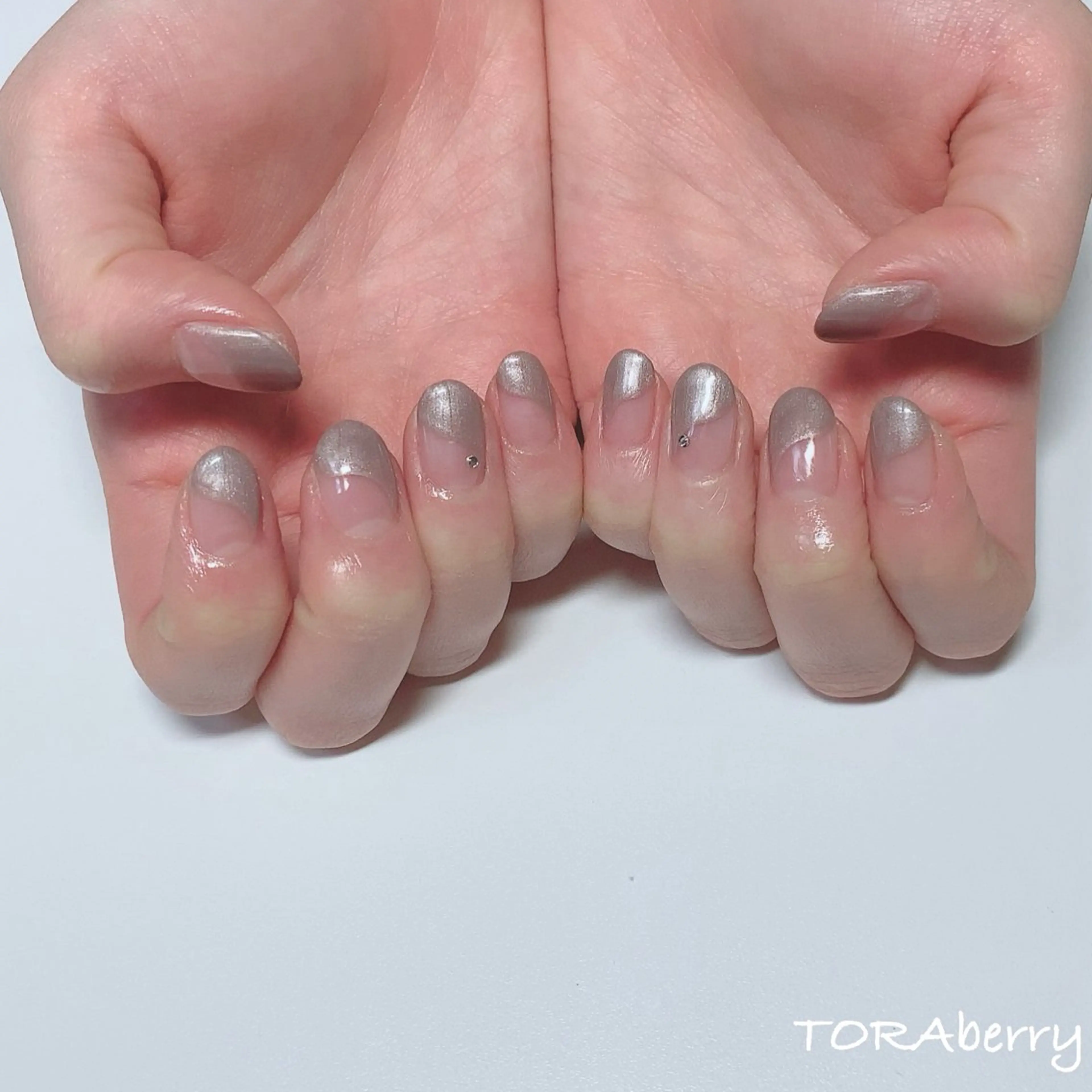 ネイル ハンドネイル ネイリスト なつみのネイルデザイン