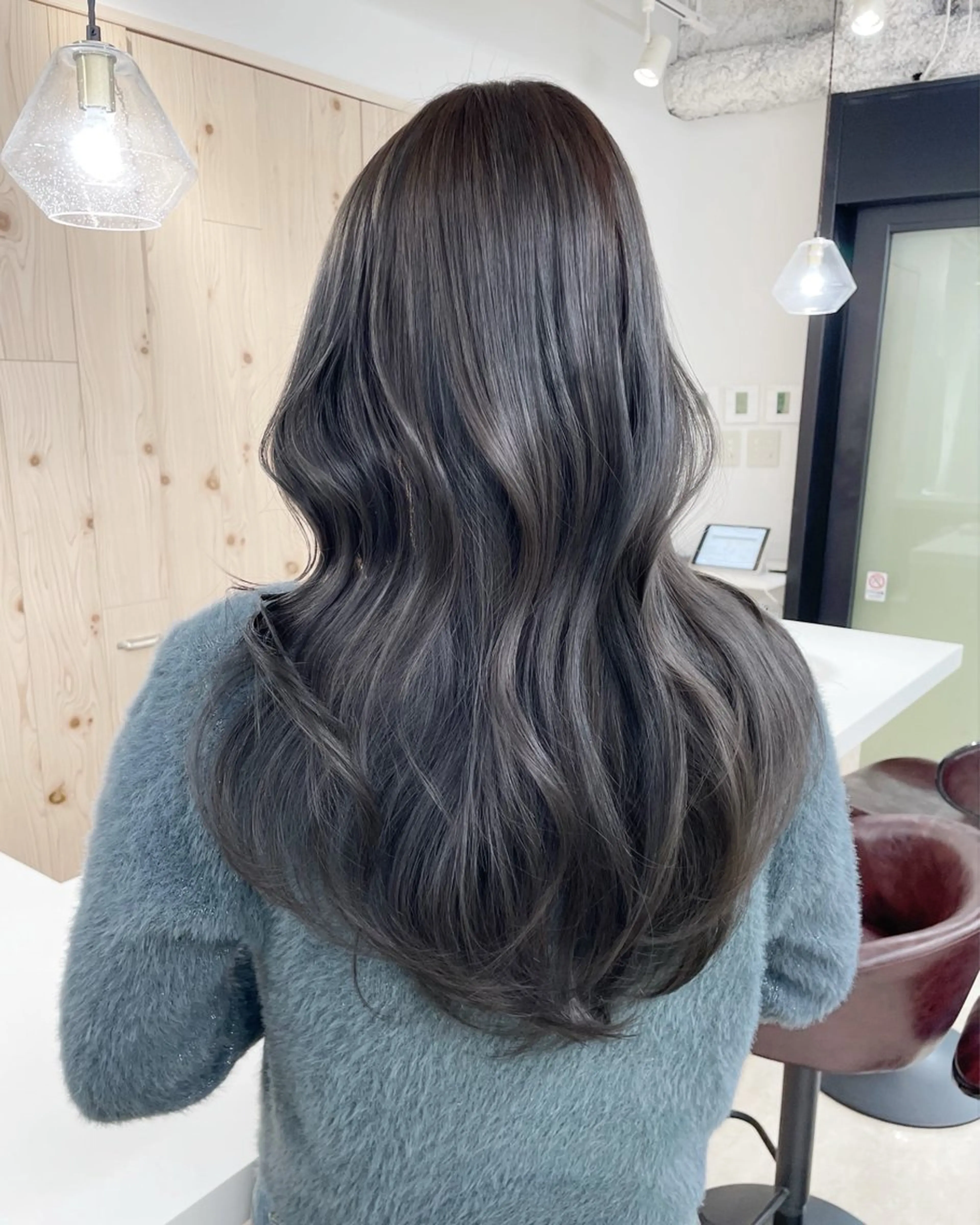 ロング カラー カット ヘアカラー トリートメント ヘアセット 新宿/韓国ヘア/ 髪質改善ストレートのヘアスタイル